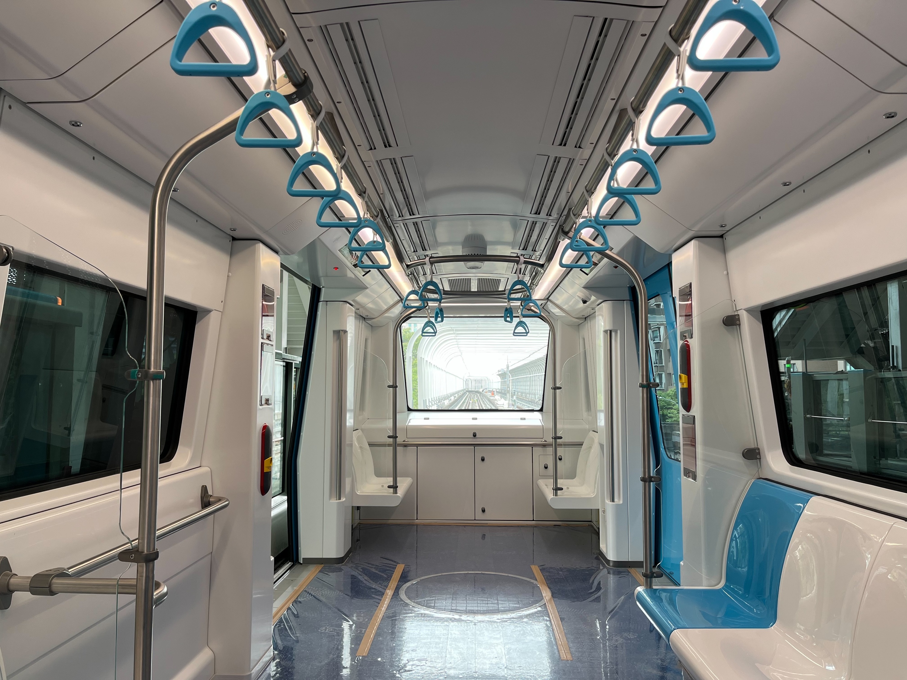 三鶯線列車持續跑車中