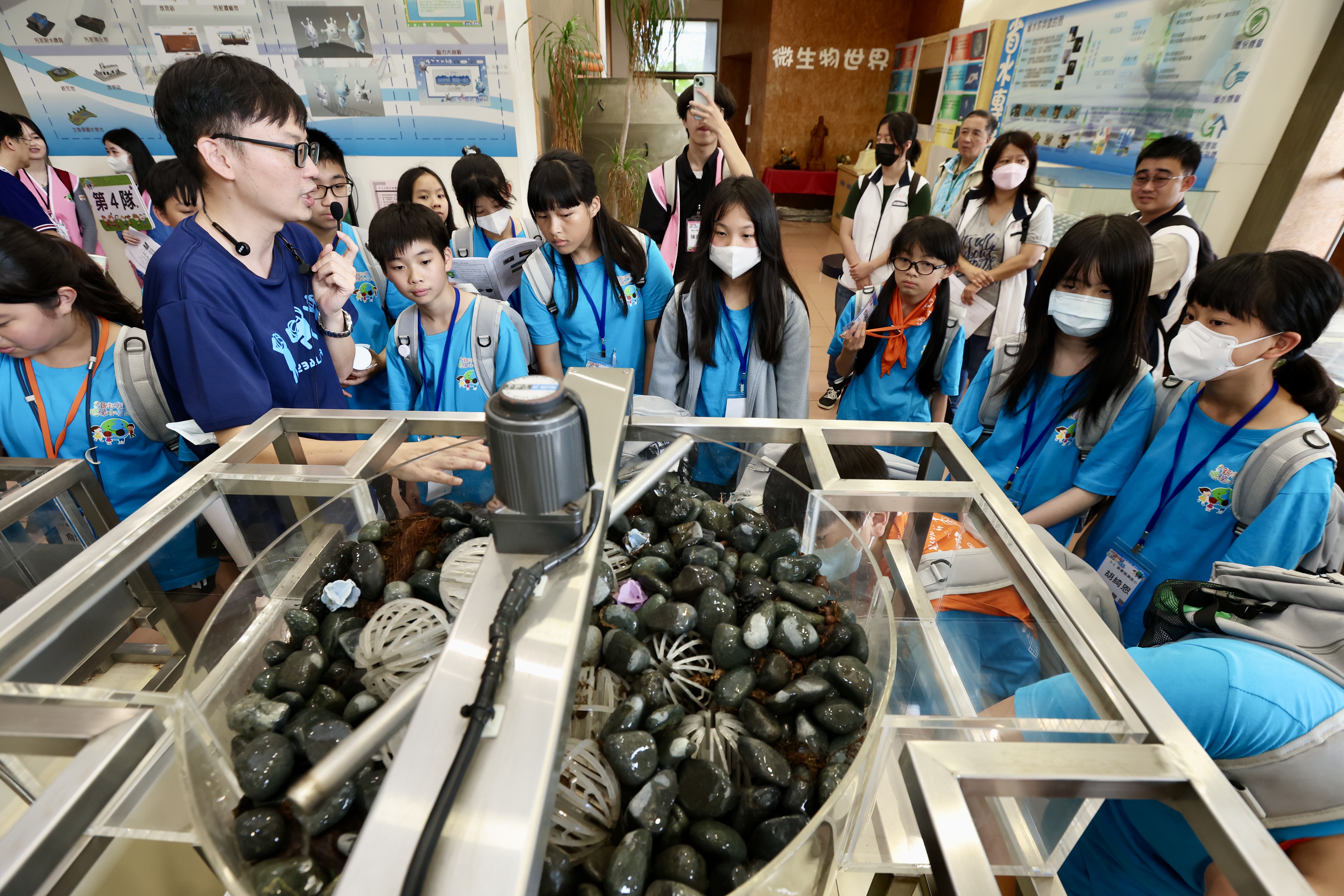 小局長深入五股污水處理廠，學習污水淨化過程