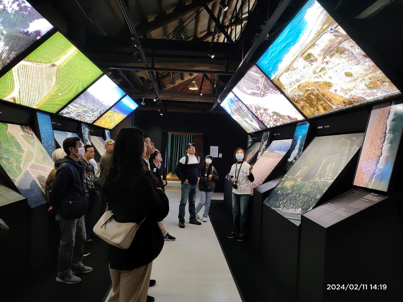 透過影像提供民眾與環境間對話的平台(第九屆獲團體組優等獎-「財團法人看見•齊柏林基金會─淡水分所」)