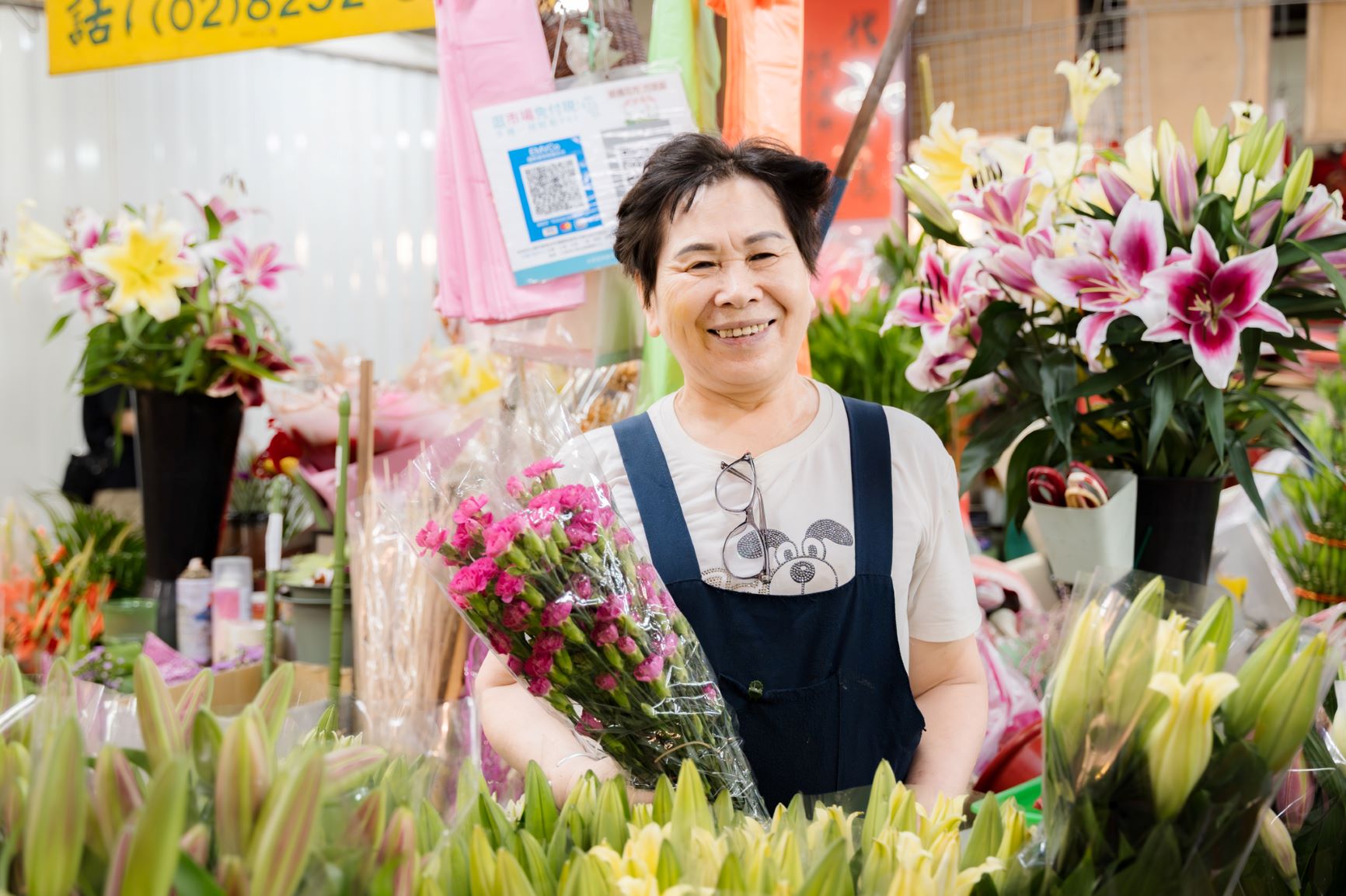  歡迎民眾前來板橋花市挑選母親節花禮，傳達心意