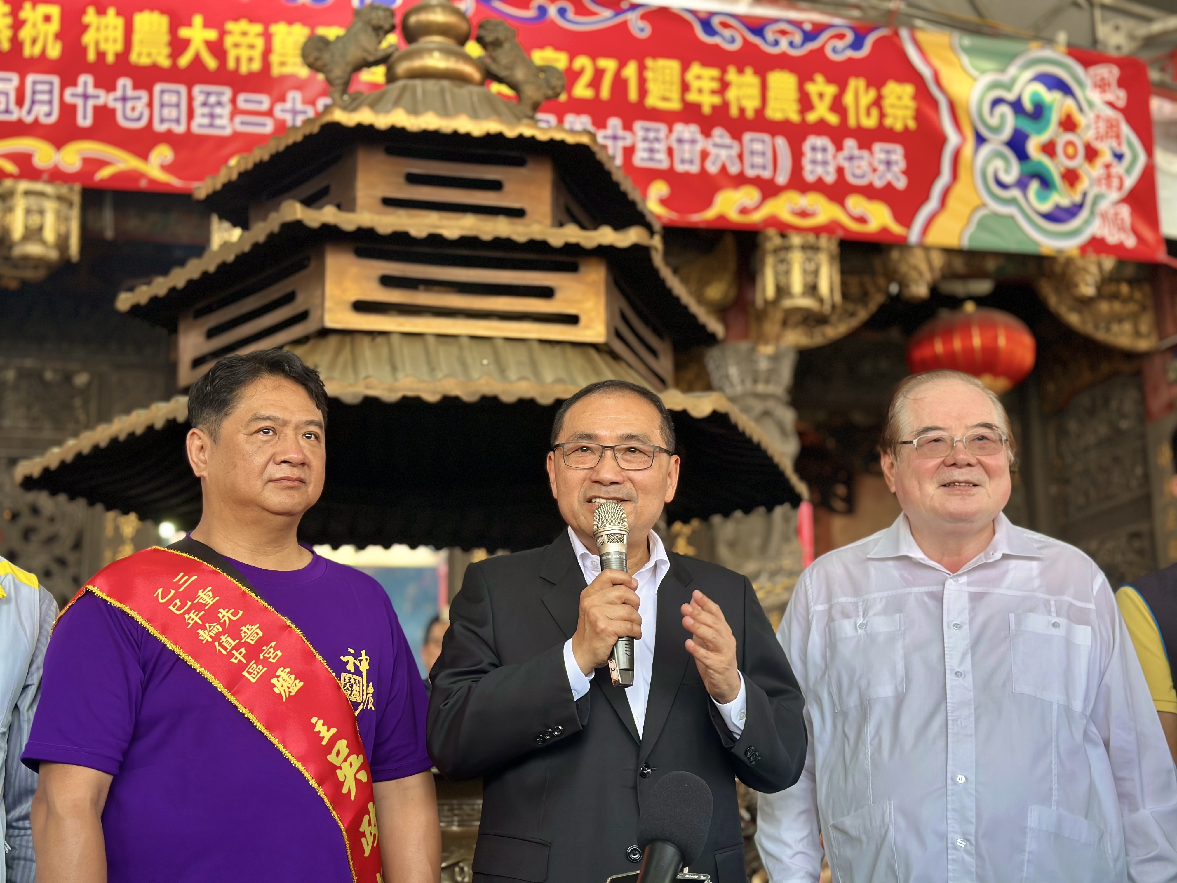 新北市長侯友宜除感謝先嗇宮長年來對新北市民的照顧外，也許下三個心願。