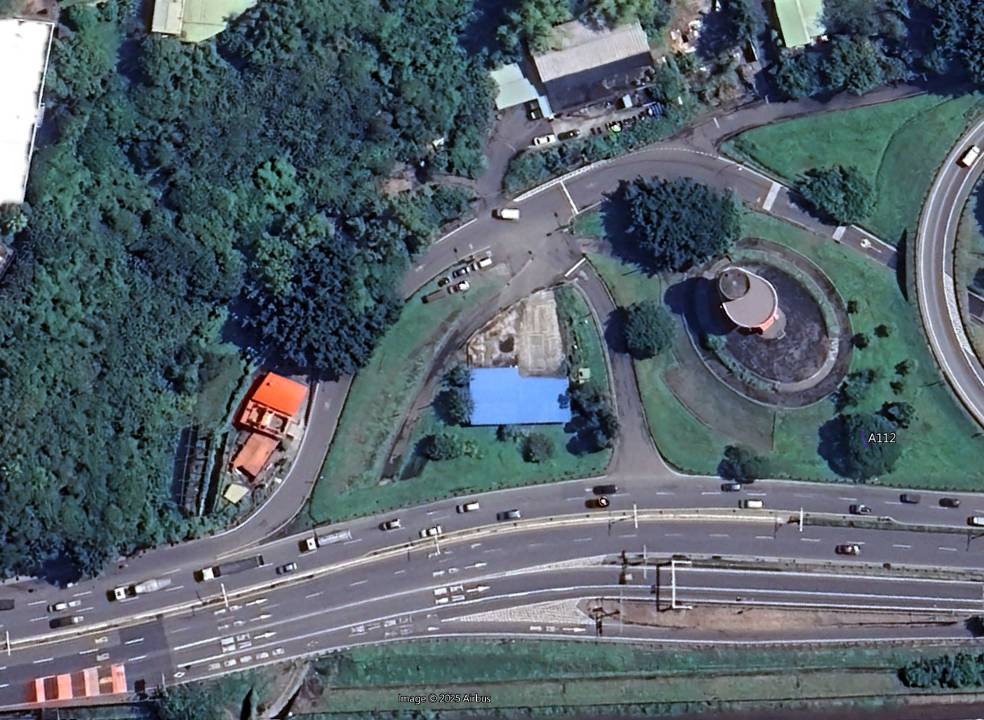 淡北道路工區進行高壓電纜遷移及埋設作業，新工處將於6月4日起分兩階段施工並實施交維，提醒用路人配合改道。