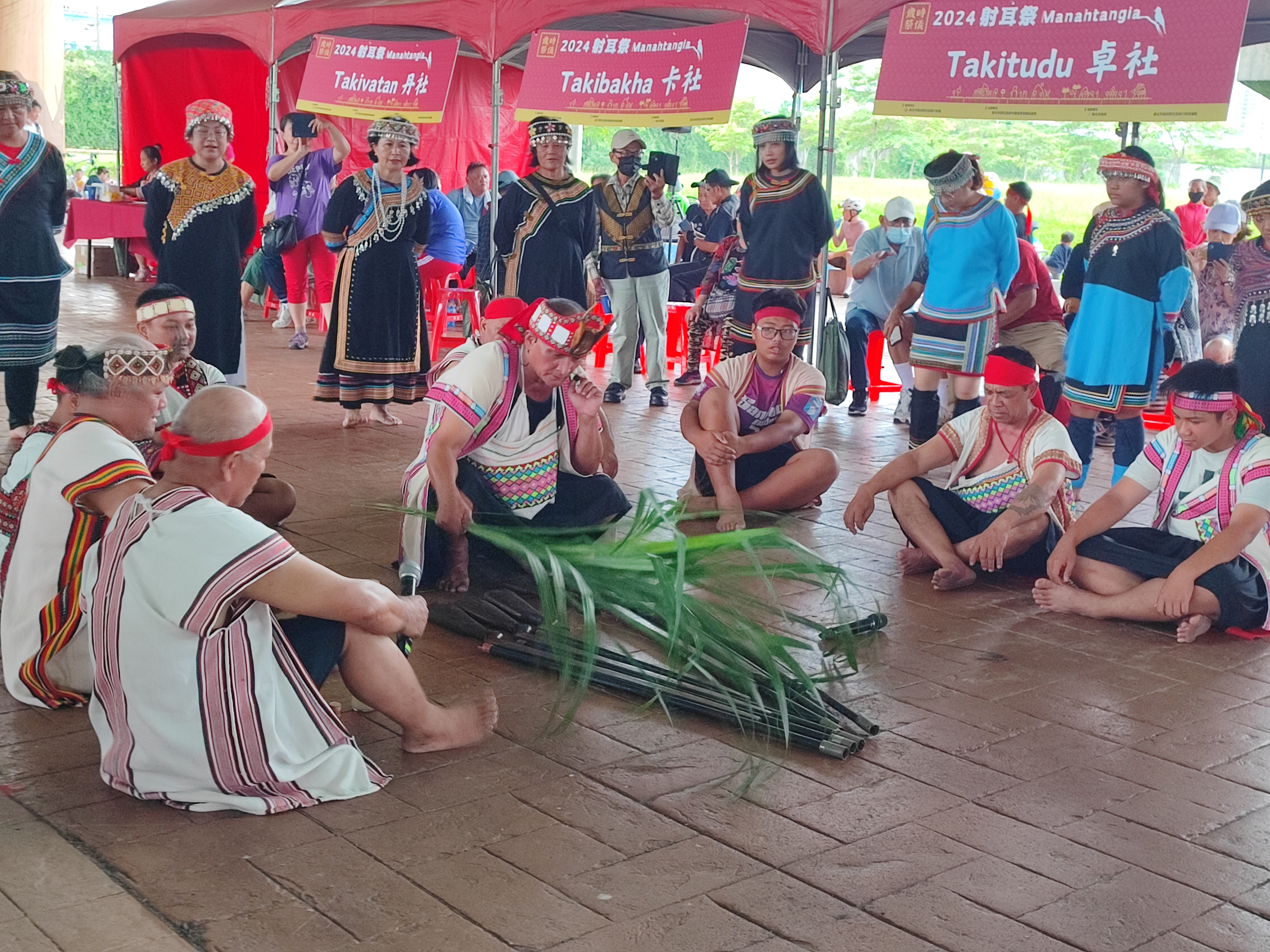 布農族射耳祭活動（新北市政府原住民族行政局提供）