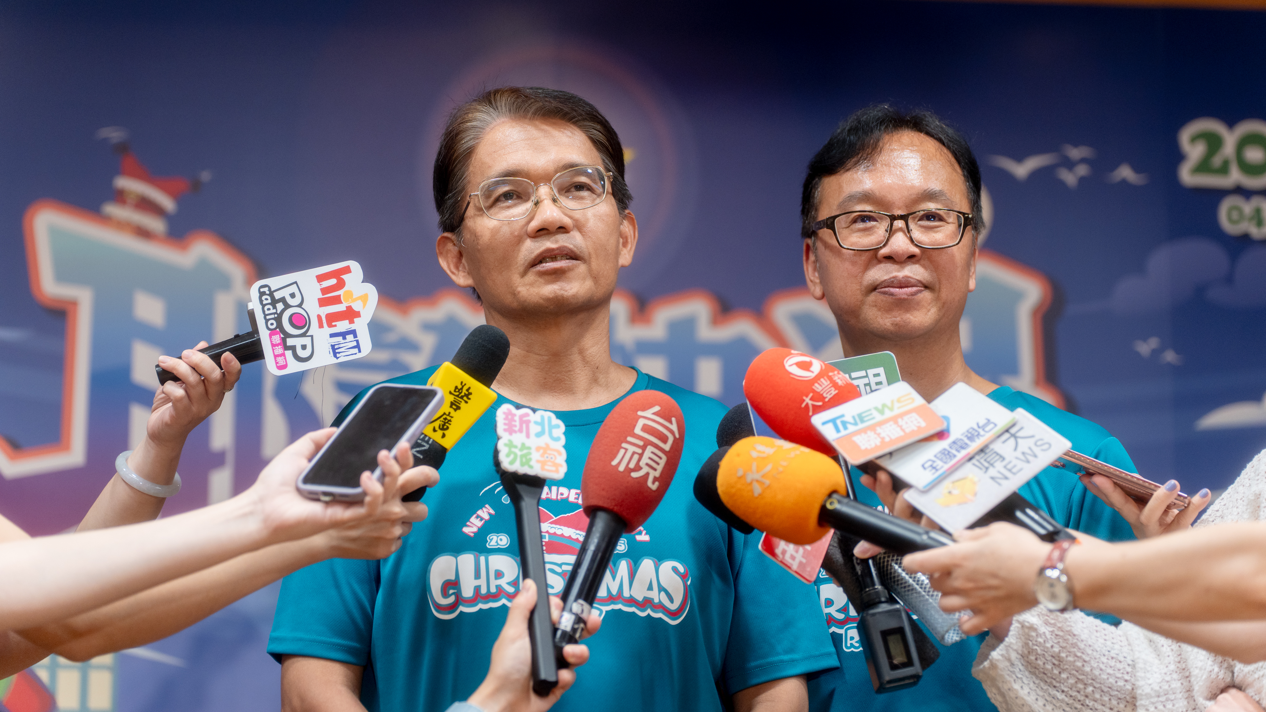 邱敬斌秘書長邀請民眾參與第二屆耶誕馬拉松接力賽，享受冬天跑在耶誕城的歡樂氣氛