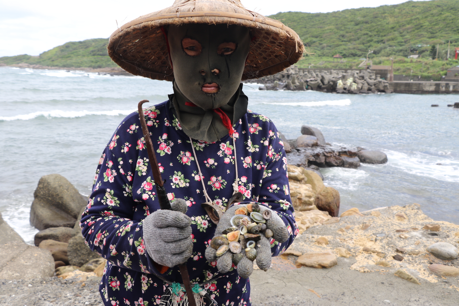 今年78歲的姚陳金蓮是碩果僅存的海女之一。新北市推動性平陪根計畫和社區小旅行，希望能保存貢寮的海女文化