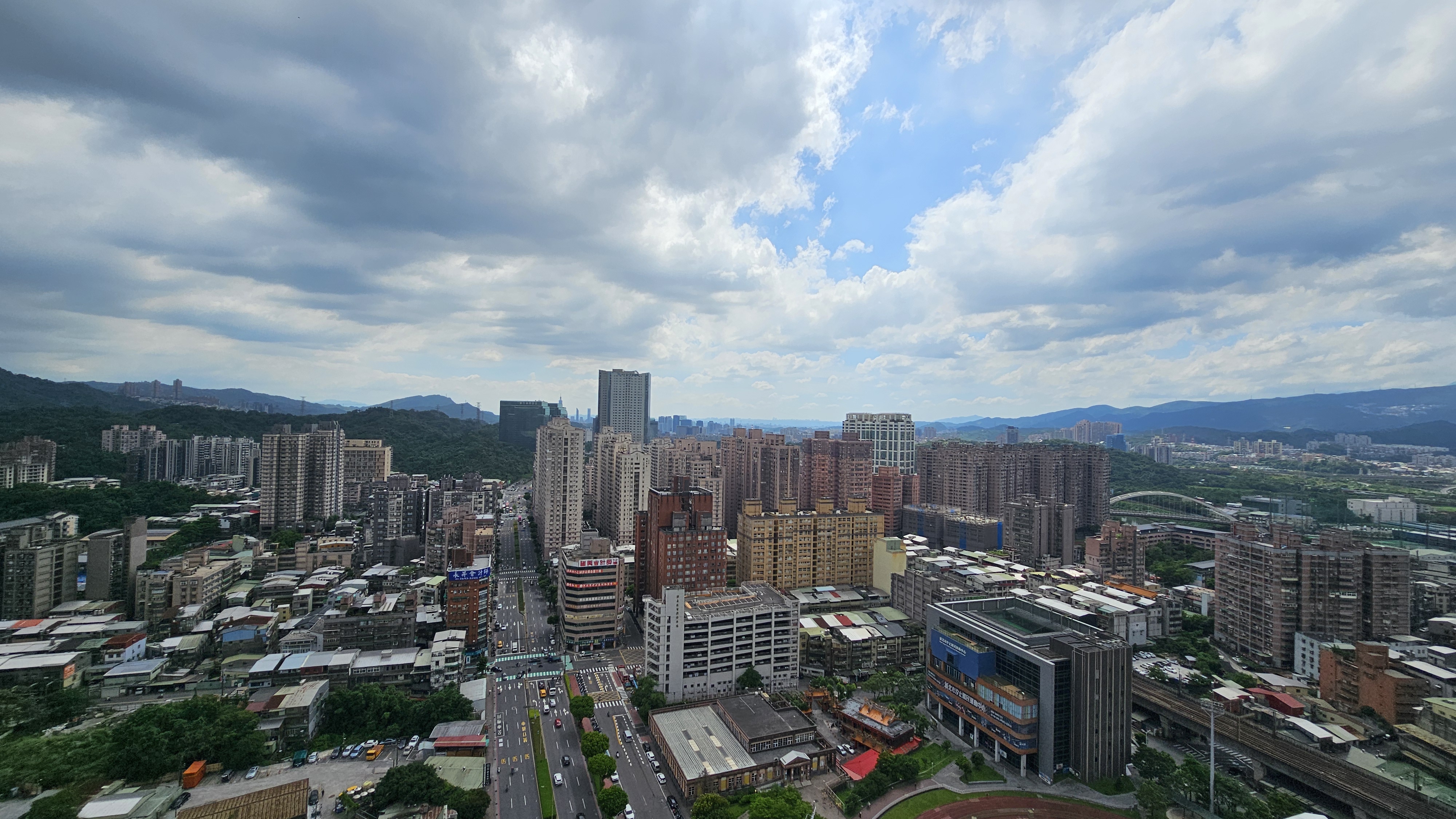 8.汐止發展最具代表性的區域新台五路一段利用現況