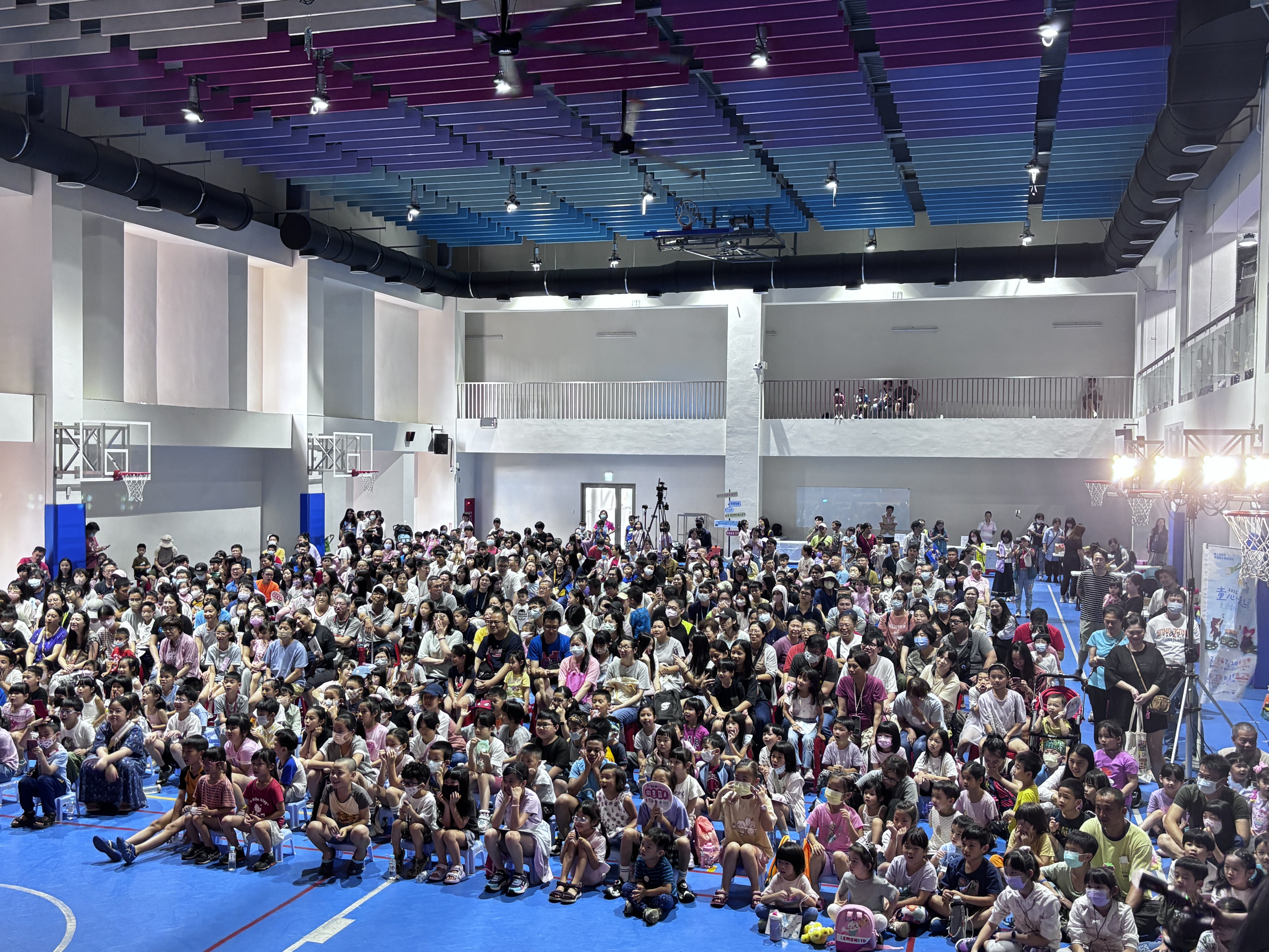 03.首映當天超過700人齊聚現場觀劇