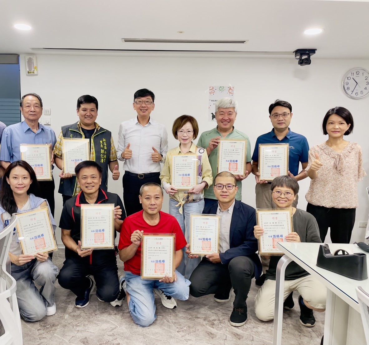 動物保護委員合影