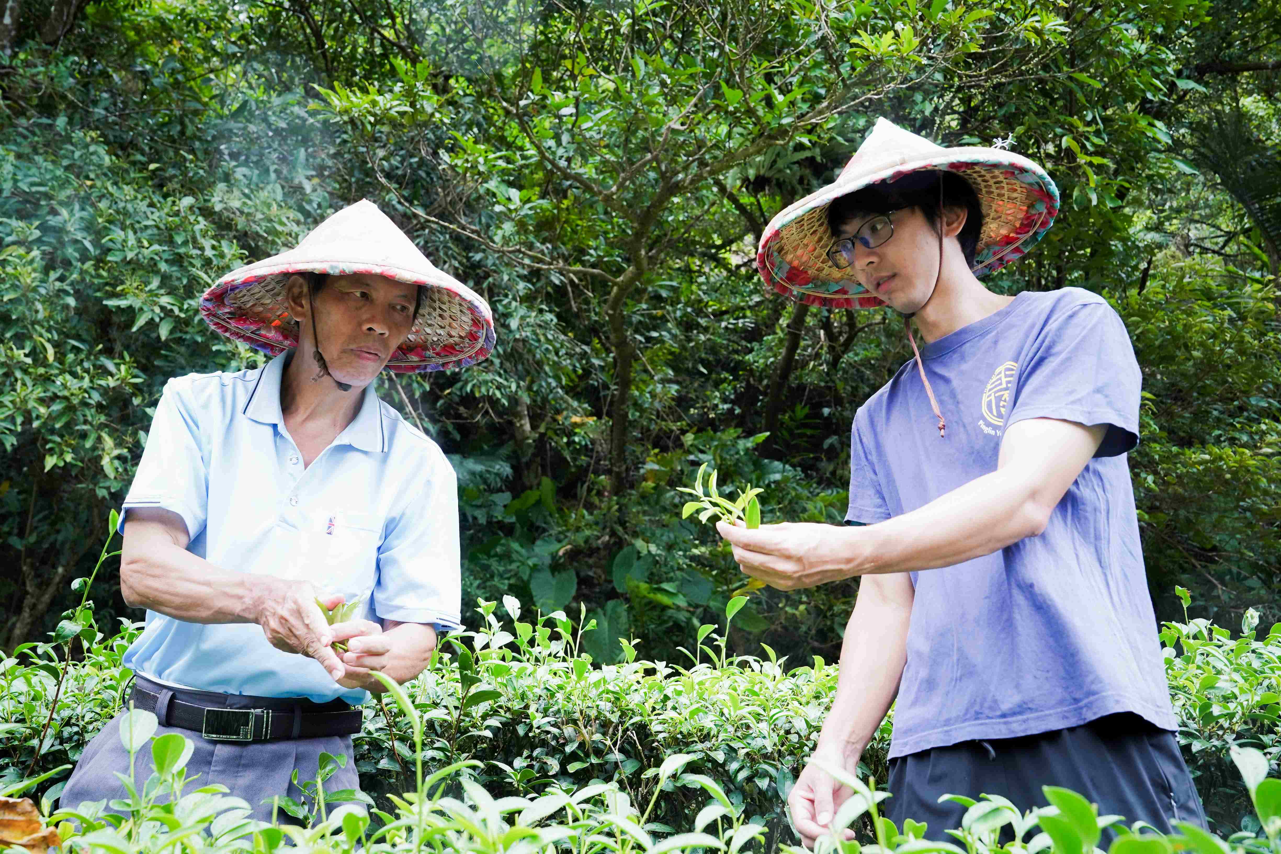  特等獎得主翁永田與子女經營「公羽製作」品牌