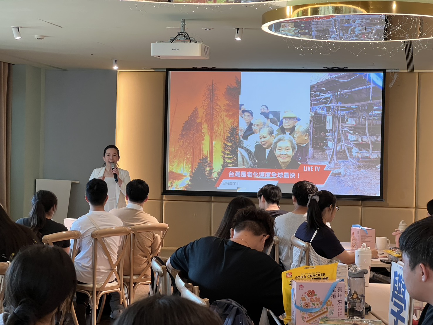 蛋寶生技古昕平總經理介紹雞蛋的循環經濟模式