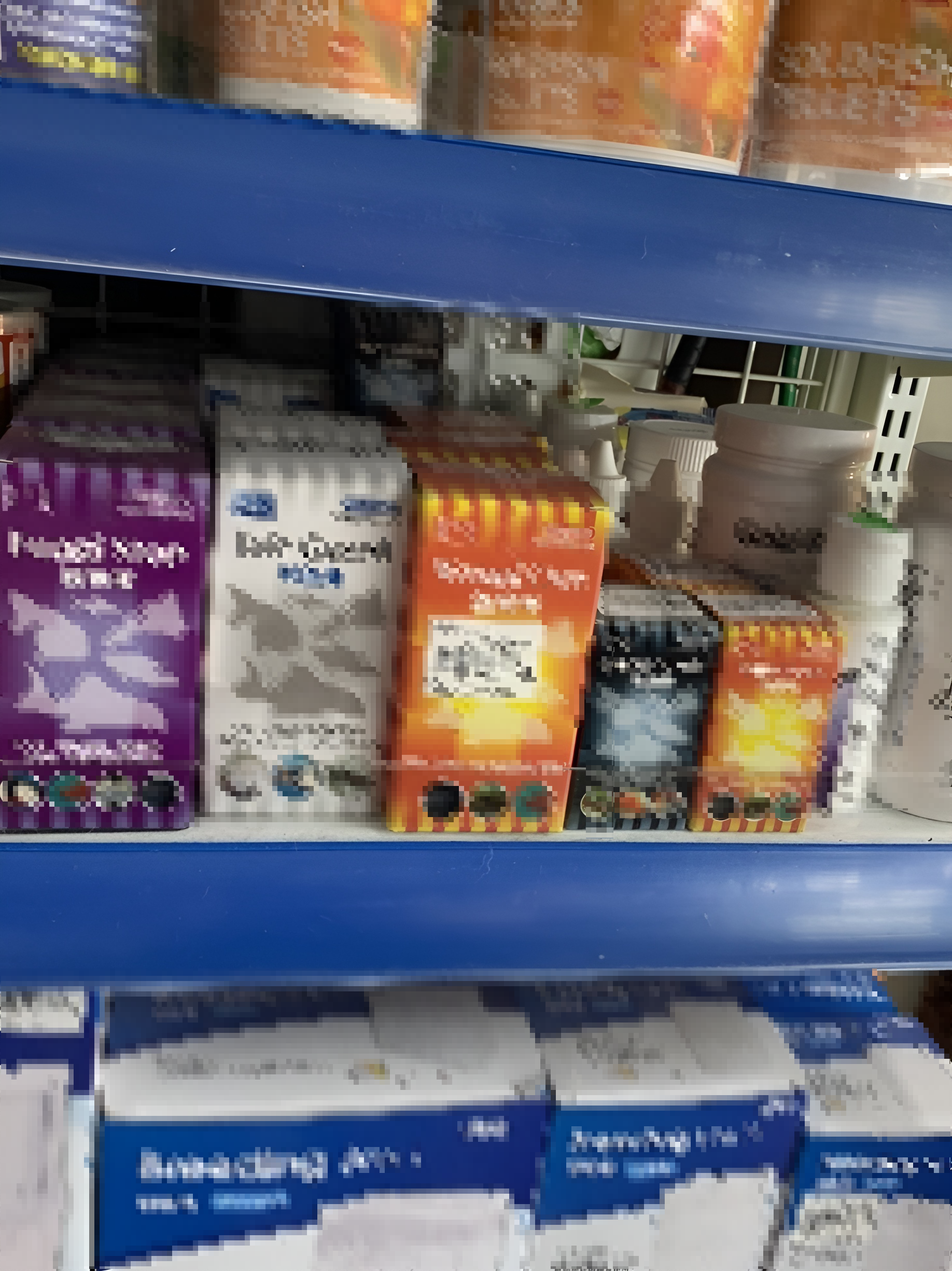 販賣觀賞魚用藥也需動物用藥品販賣業許可證。