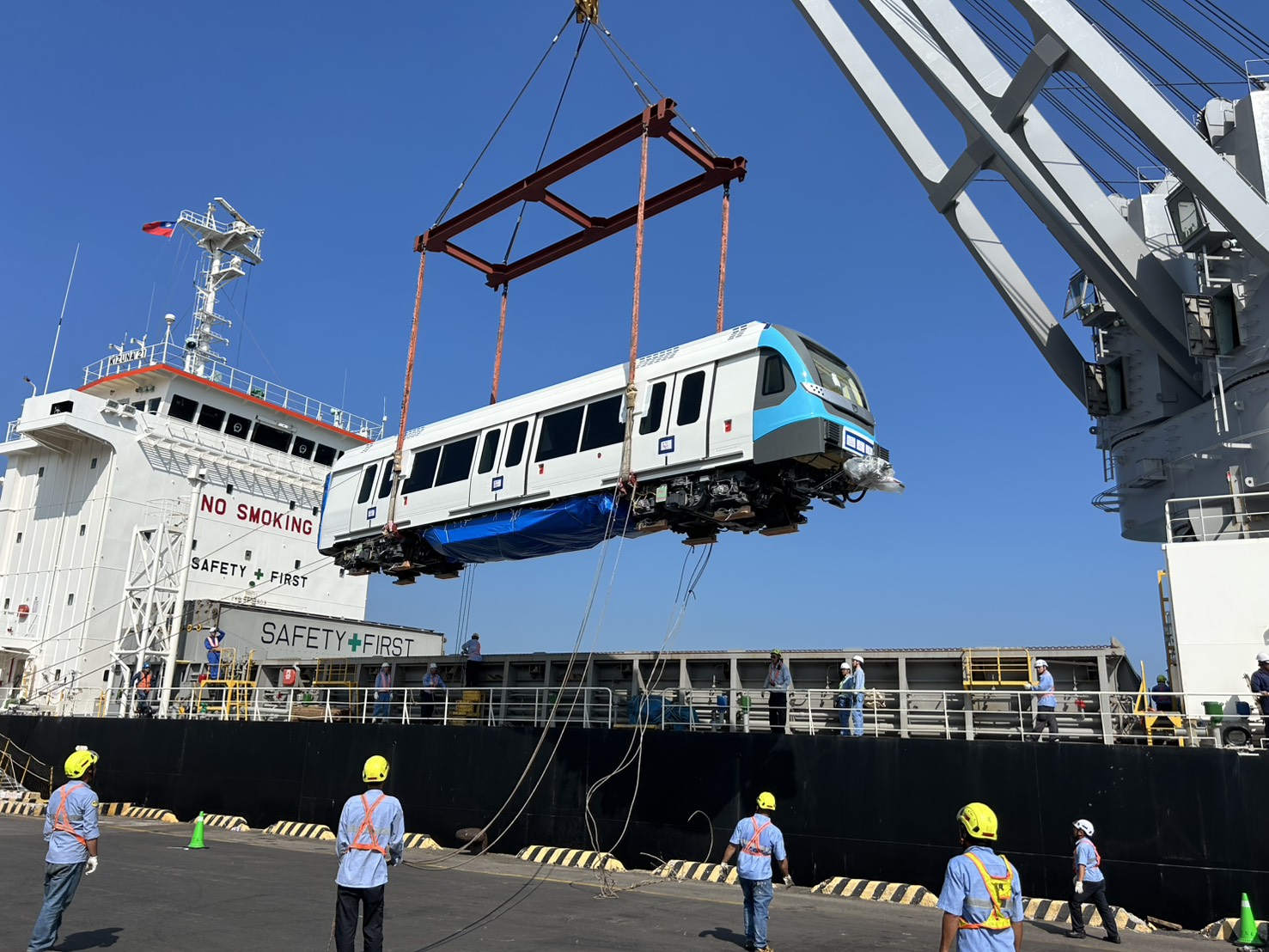 三鶯線最後3列車抵台