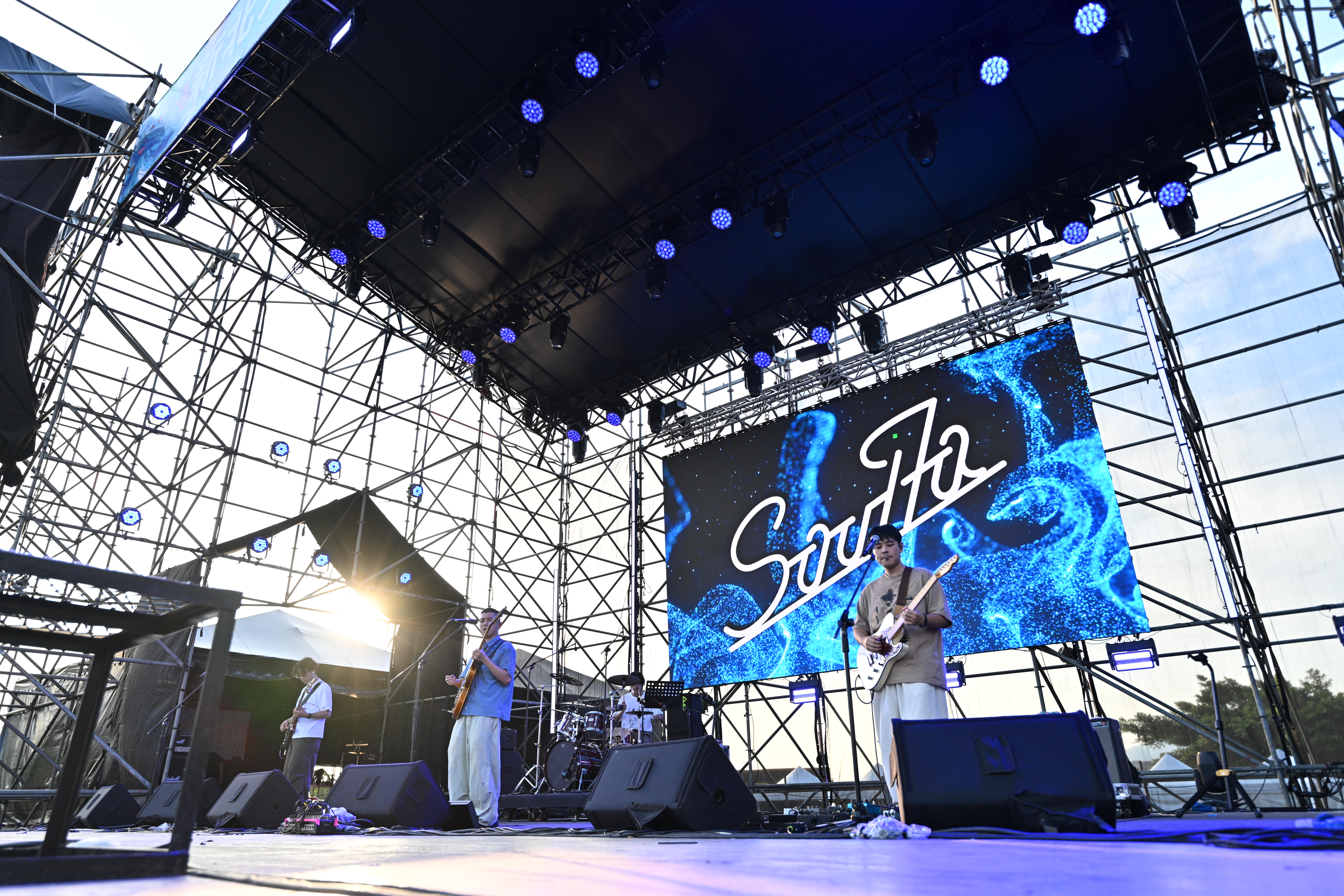 「SoulFa靈魂沙發」用自由輕快的演奏風格，帶領樂迷徜徉在輕鬆愜意的音樂中。