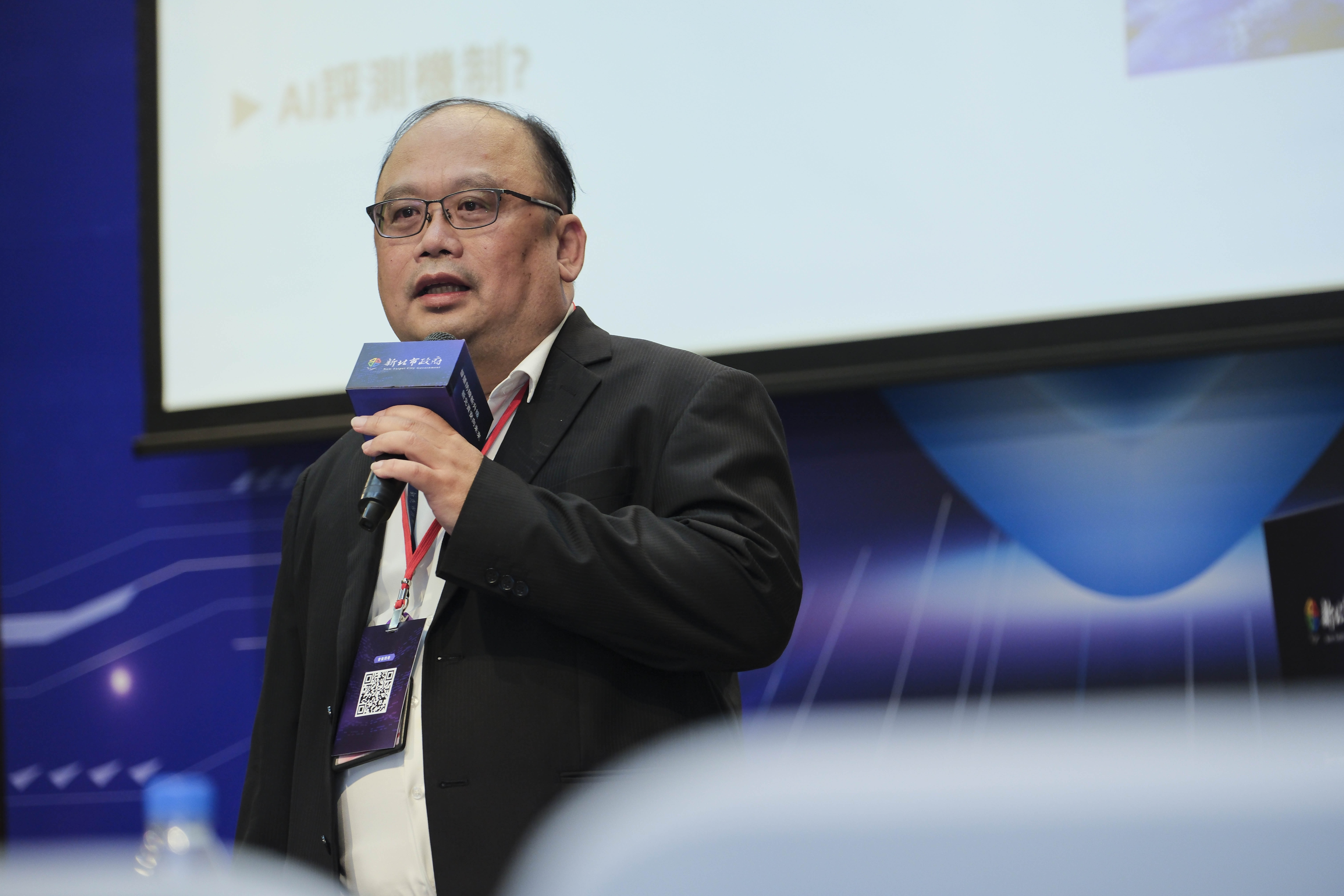 新北市政府資訊中心主任陳富添致詞