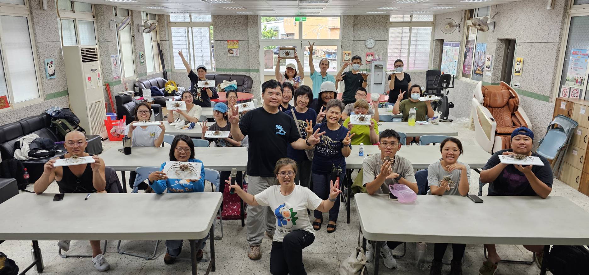 「台灣山海天使環境保育協會」帶領民眾一同探索新北在地海洋生態，透過手作體驗提升環保意識