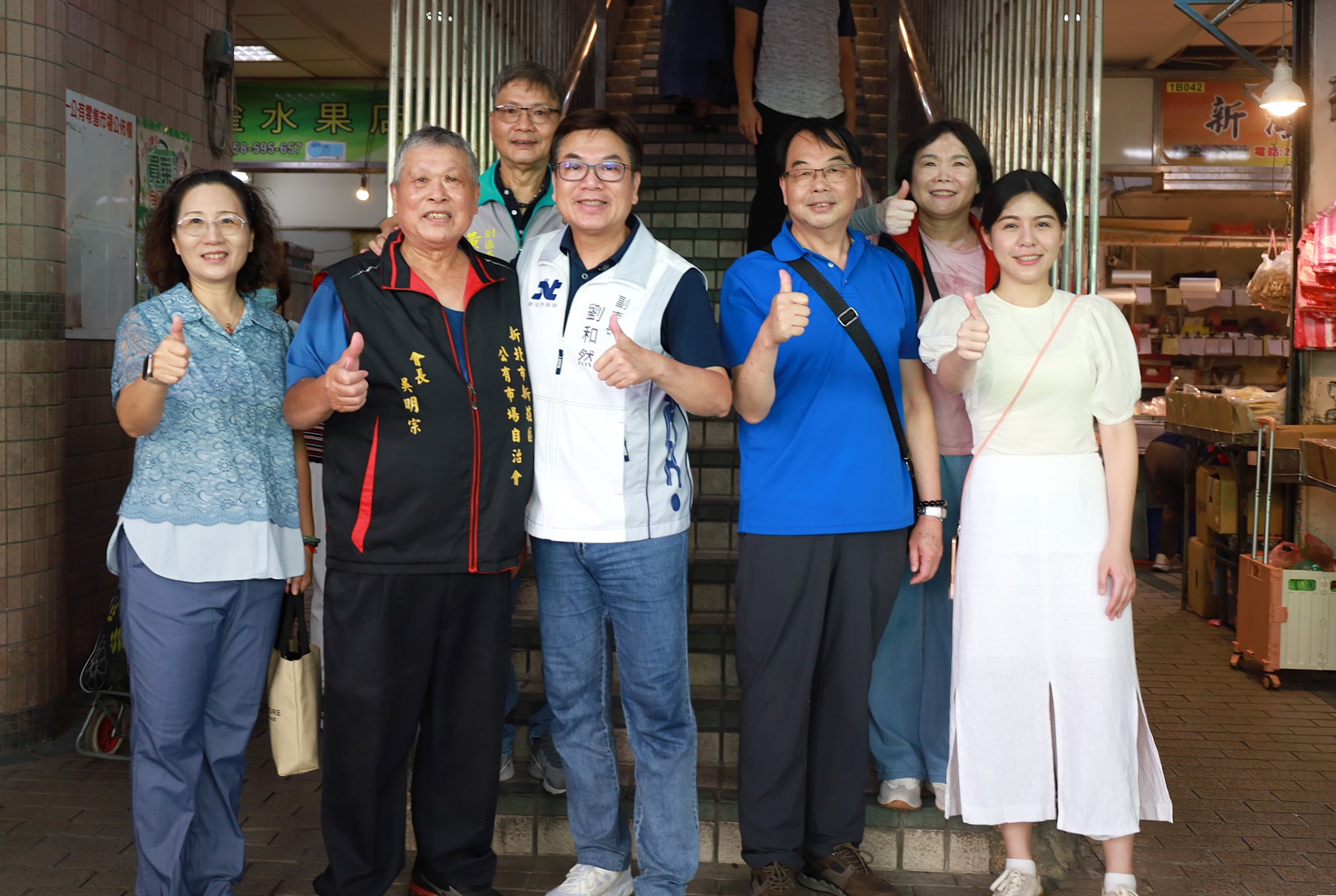 圖說：新北副市長劉和然今(6)日至新莊第一公有市場關心中元節市場經營現況及民眾採購情形。