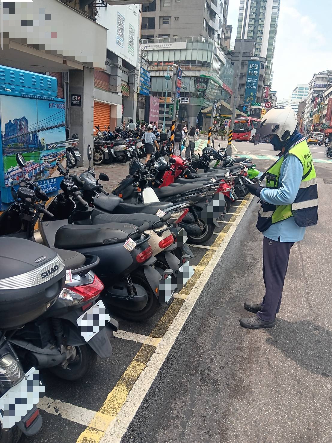 管理員路段開單相片