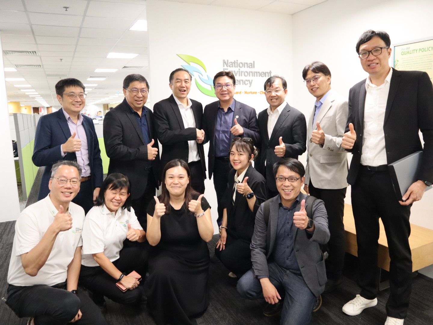 新北市副市長劉和然率民政局團隊拜會新加坡國家環境局，就殯葬管理與城市環境永續交換意見，尋求能夠引進新北的經驗做法。