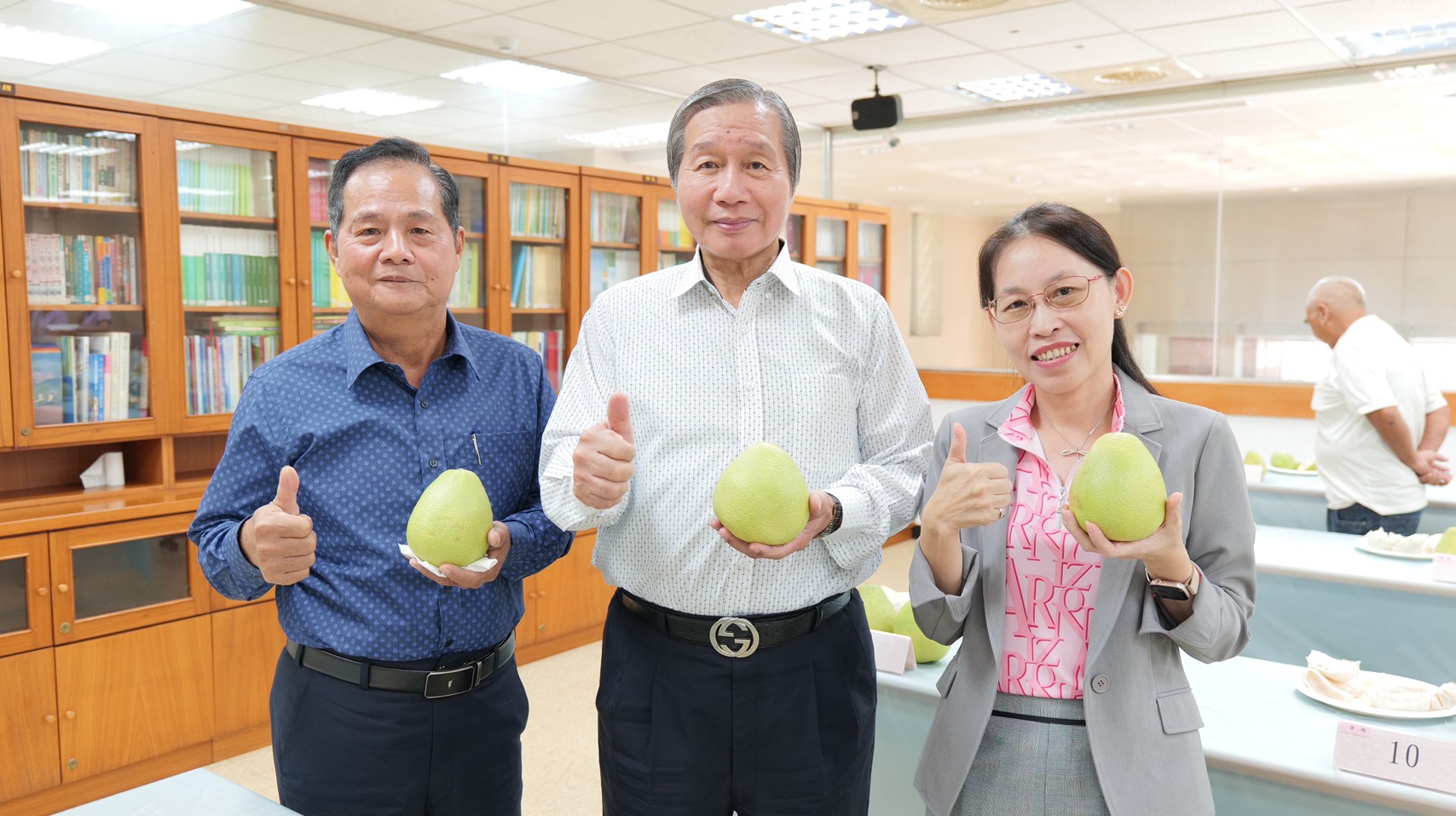 新北市農會三首長致力行銷推廣本市文旦柚