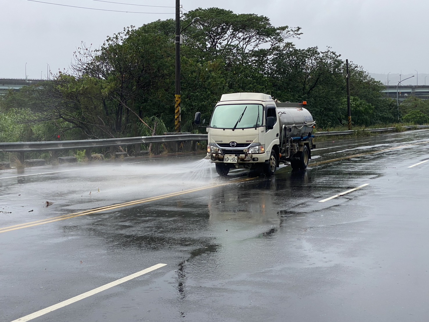  高灘處已清洗疏洪十路以北道路