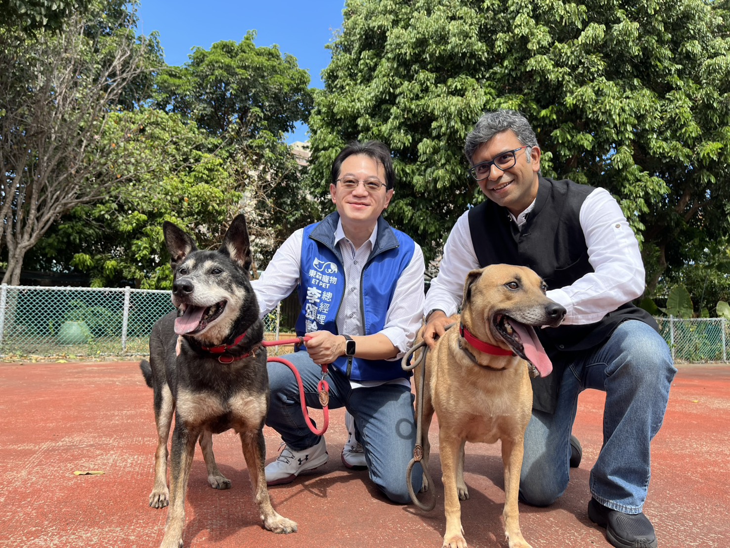東森寵物雲總經理李頌齡及希爾思總經理哈迪克
