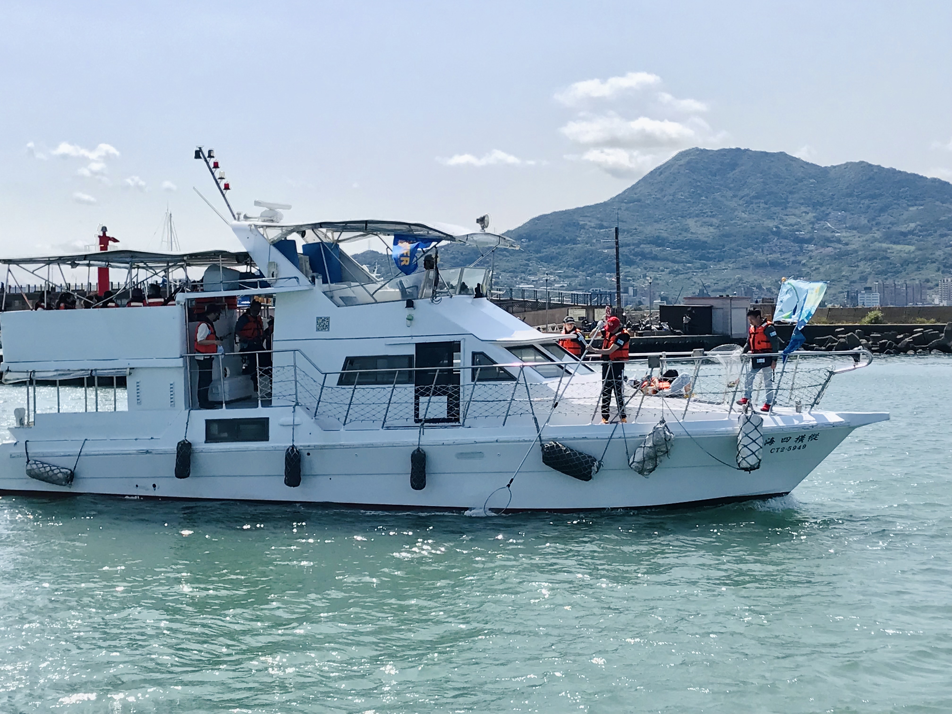 船舶出航撈除海漂廢棄物