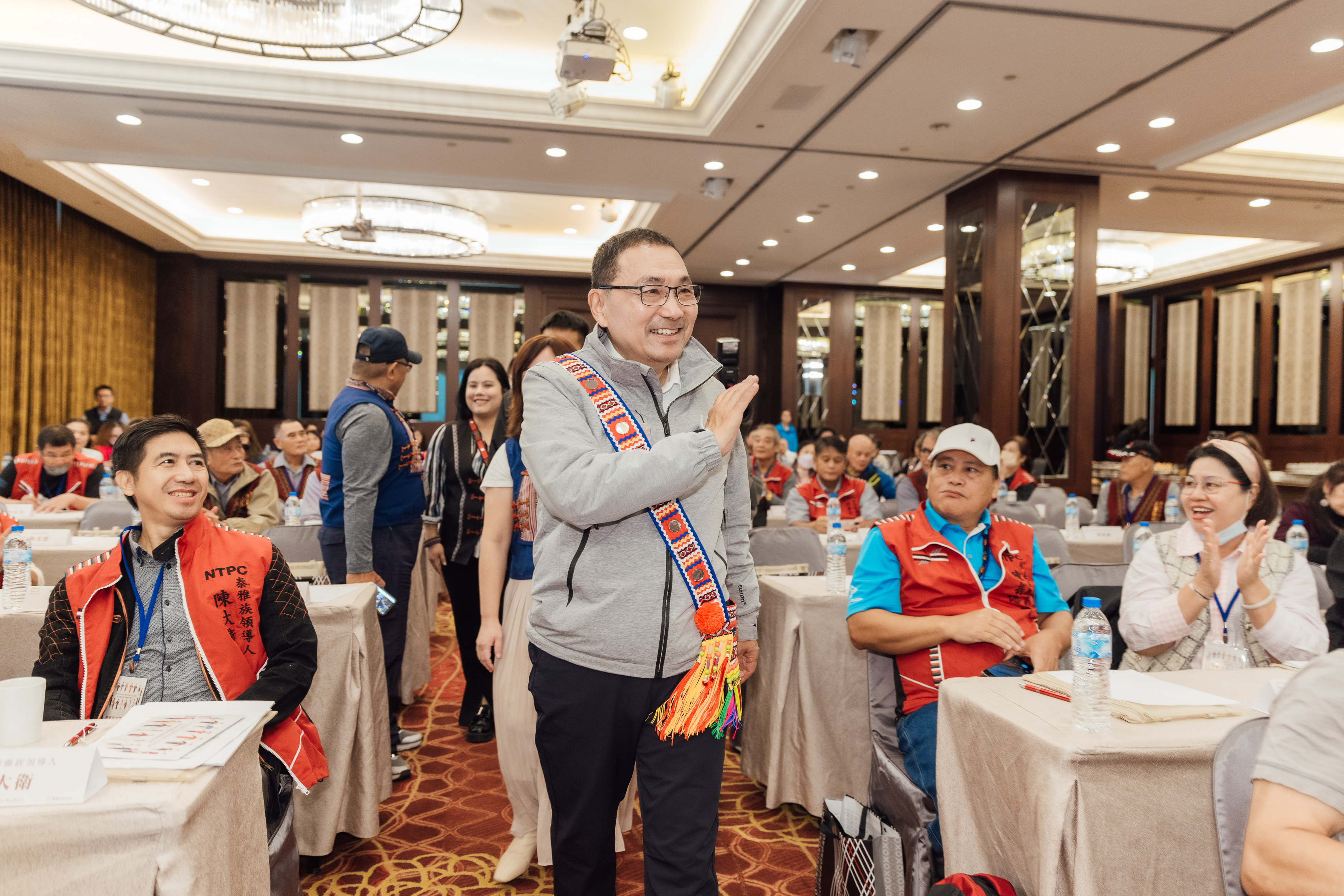 ▲侯友宜市長親臨114年度原住民族文化會議，向與會族人勉勵。(圖／新北市政府原民局提供)