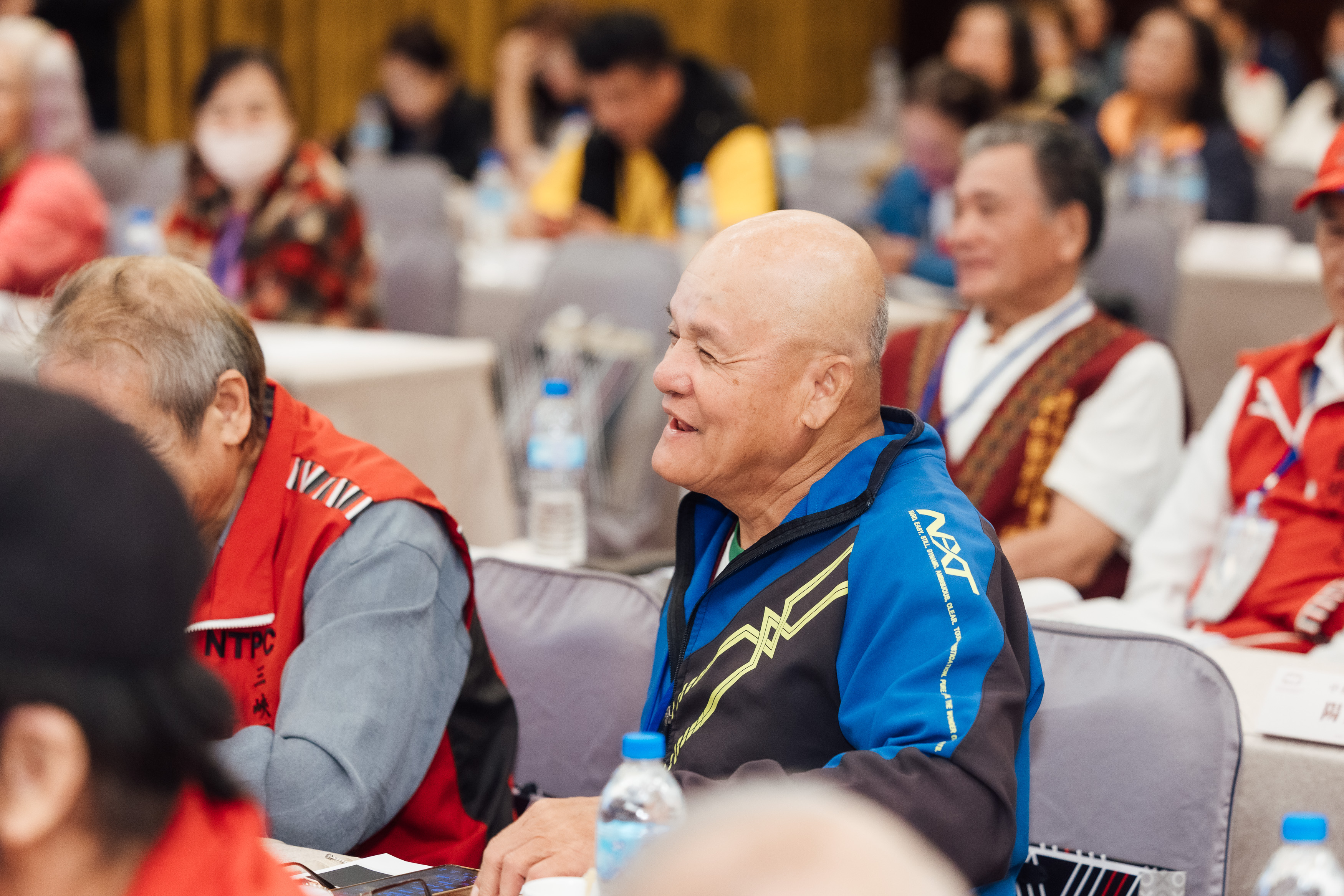 ▲族人於文化會議中踴躍發表意見與討論。(圖／新北市政府原民局提供)