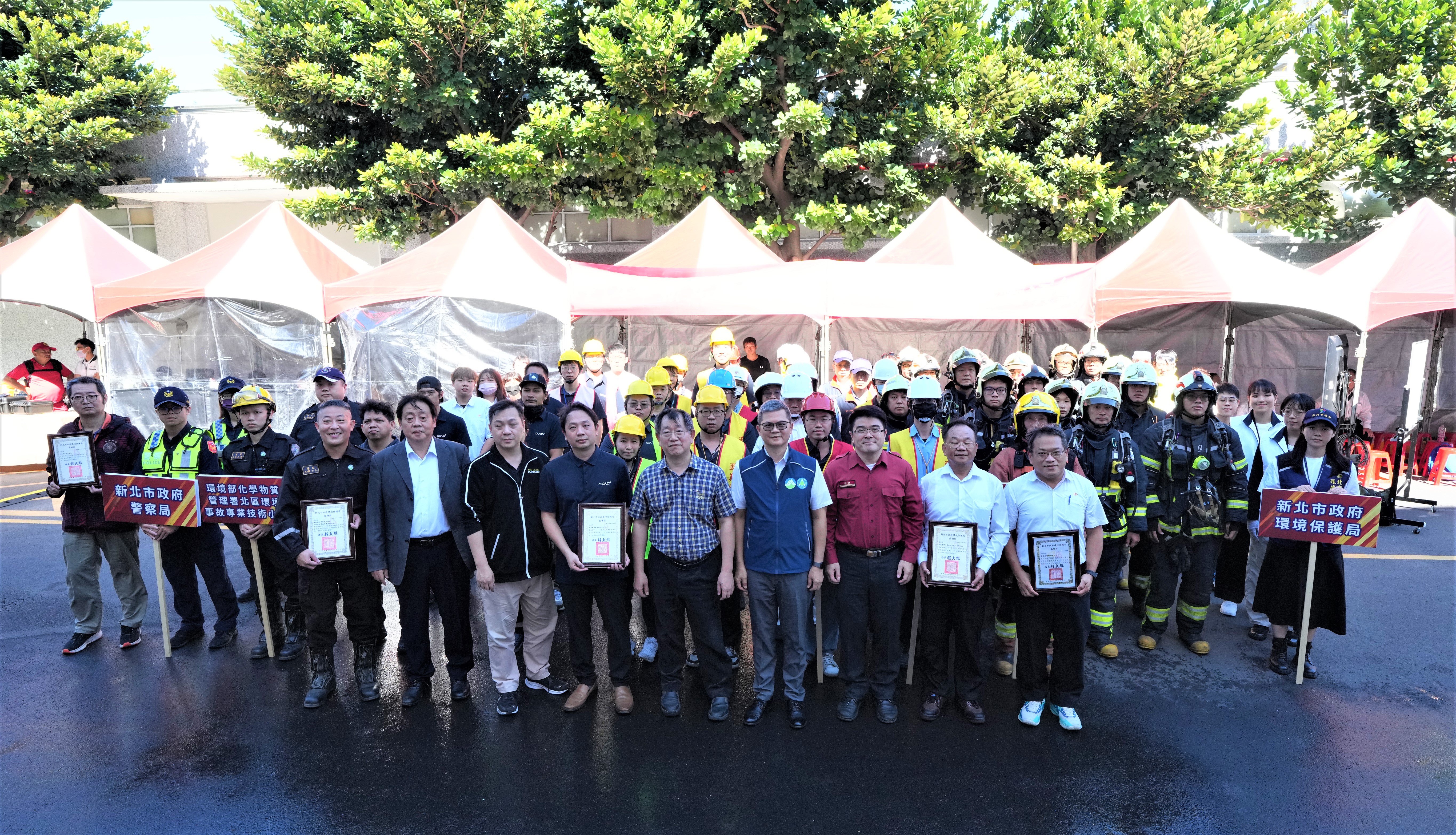 「鋰電池複合型災害應變演練」大合照