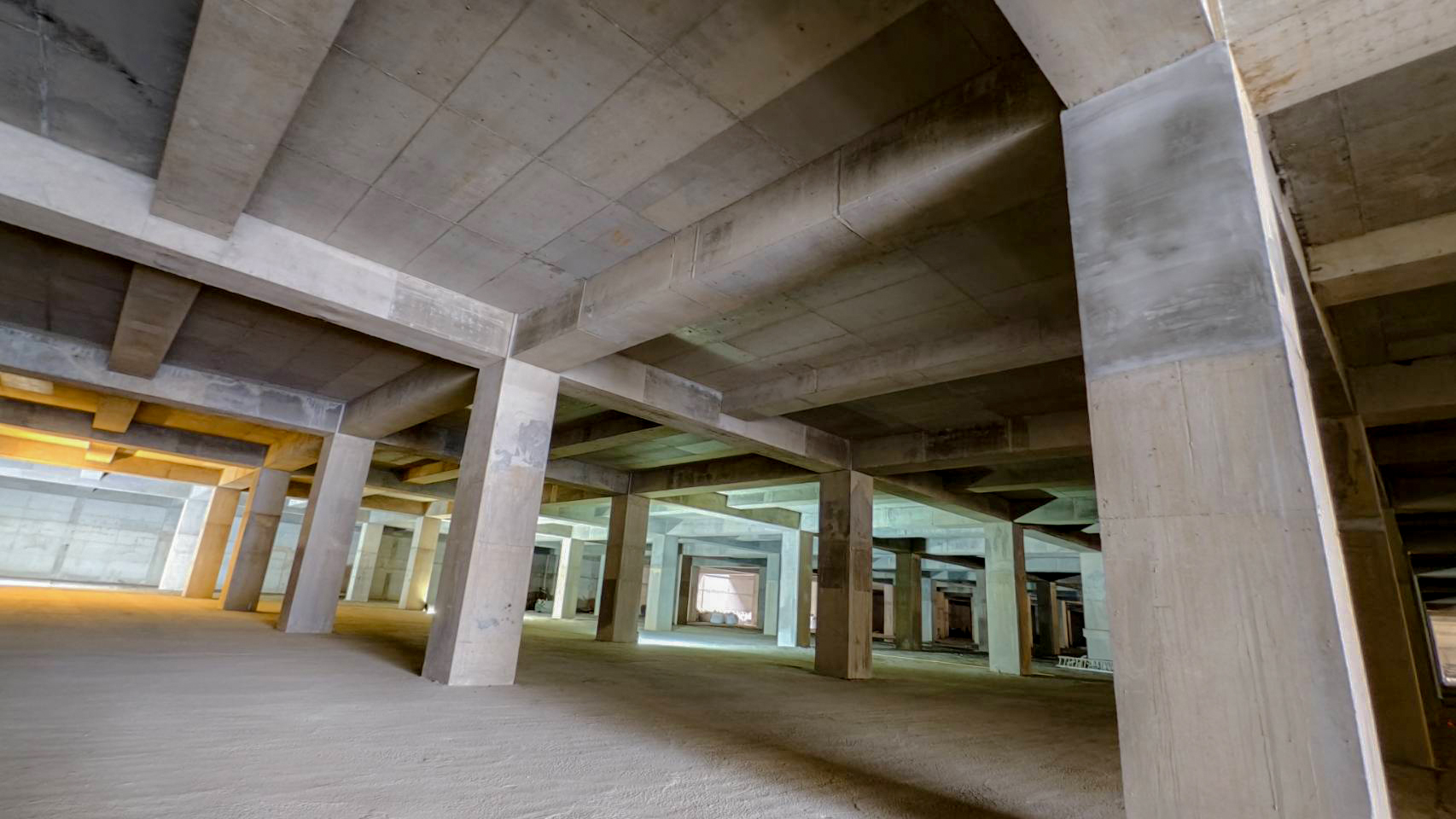 鳳鳴滯洪池工程進度已突破77%，明年2月完工後可蓄洪約6.2萬噸