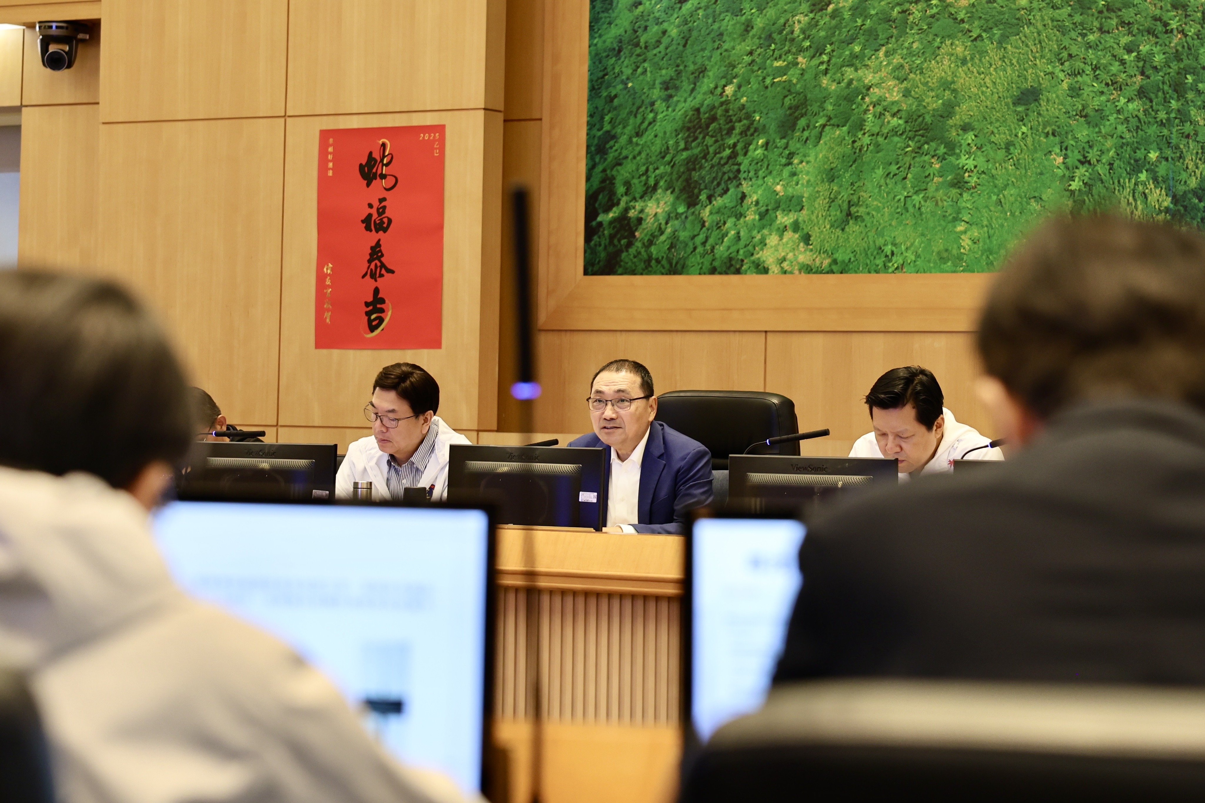 ▲市長侯友宜展現對原住民族文化推展的關心。(圖/新北市政府原民局提供)