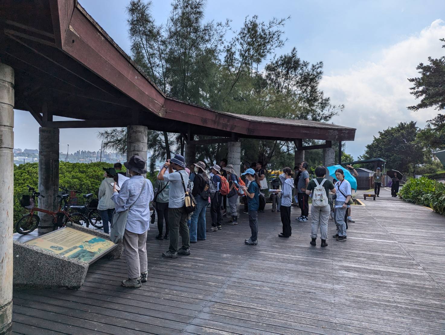 每到秋冬時節的挖子尾自然保留區，都會成為候鳥南遷的重要中繼站，正適合民眾前往欣賞鳥類停棲