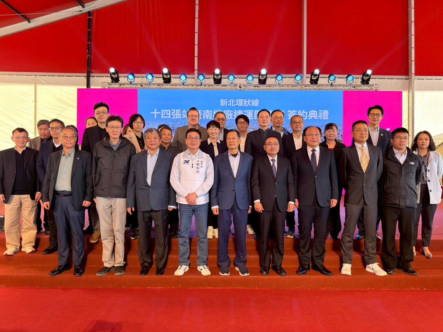 投資人團隊合影