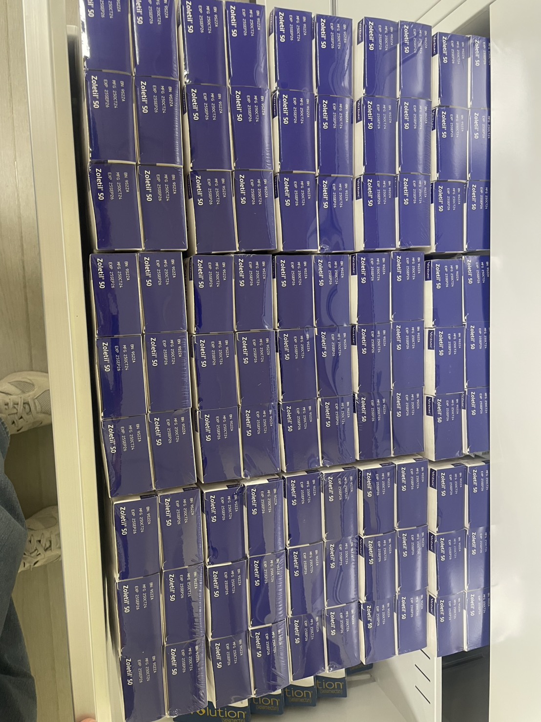 動物用藥品僅可於實體店面販售