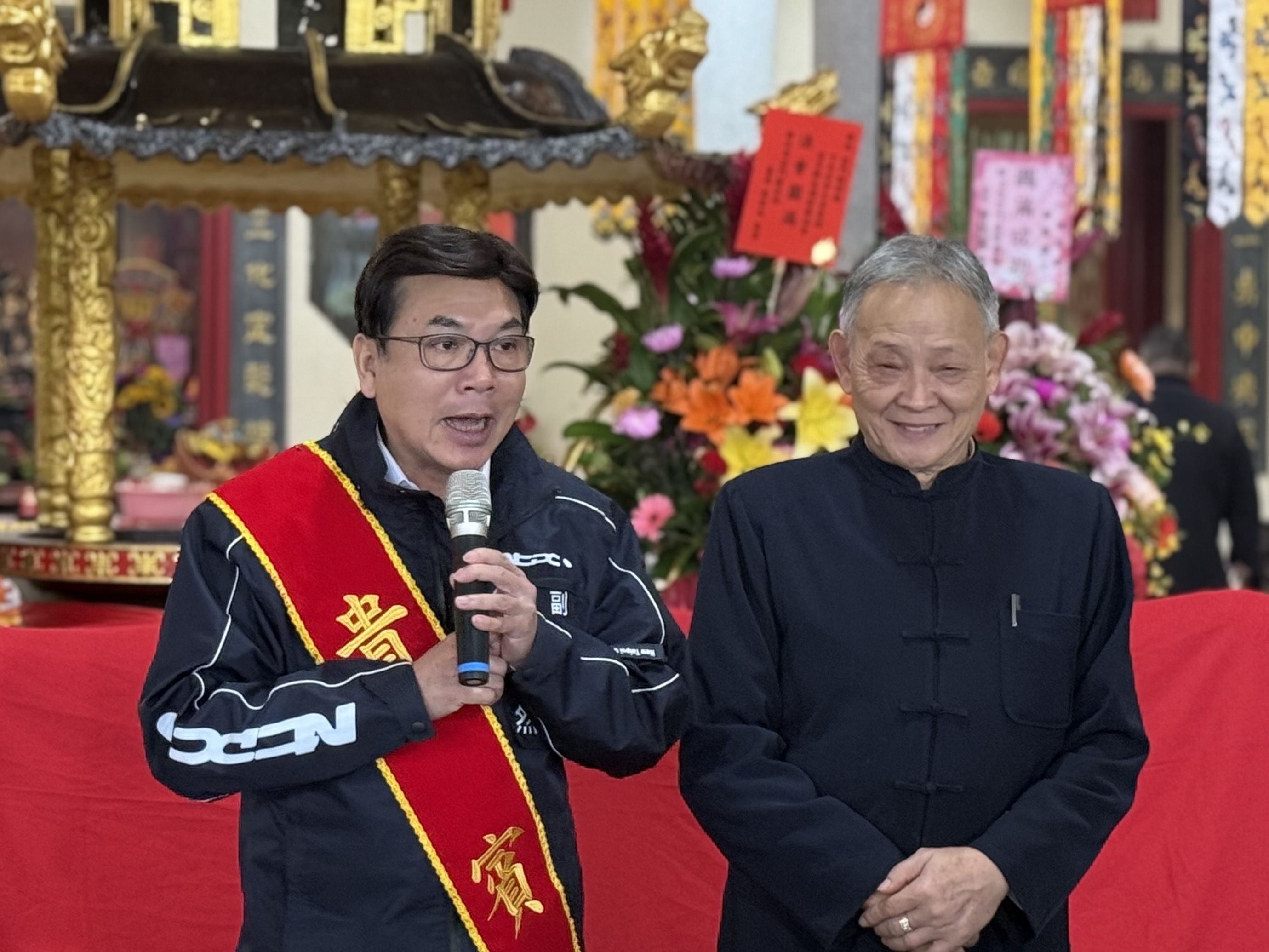 劉和然表示，桃源殿環境清幽，香火鼎盛，對於公益慈善事業投入，不遺餘力，備受地方讚許與肯定。