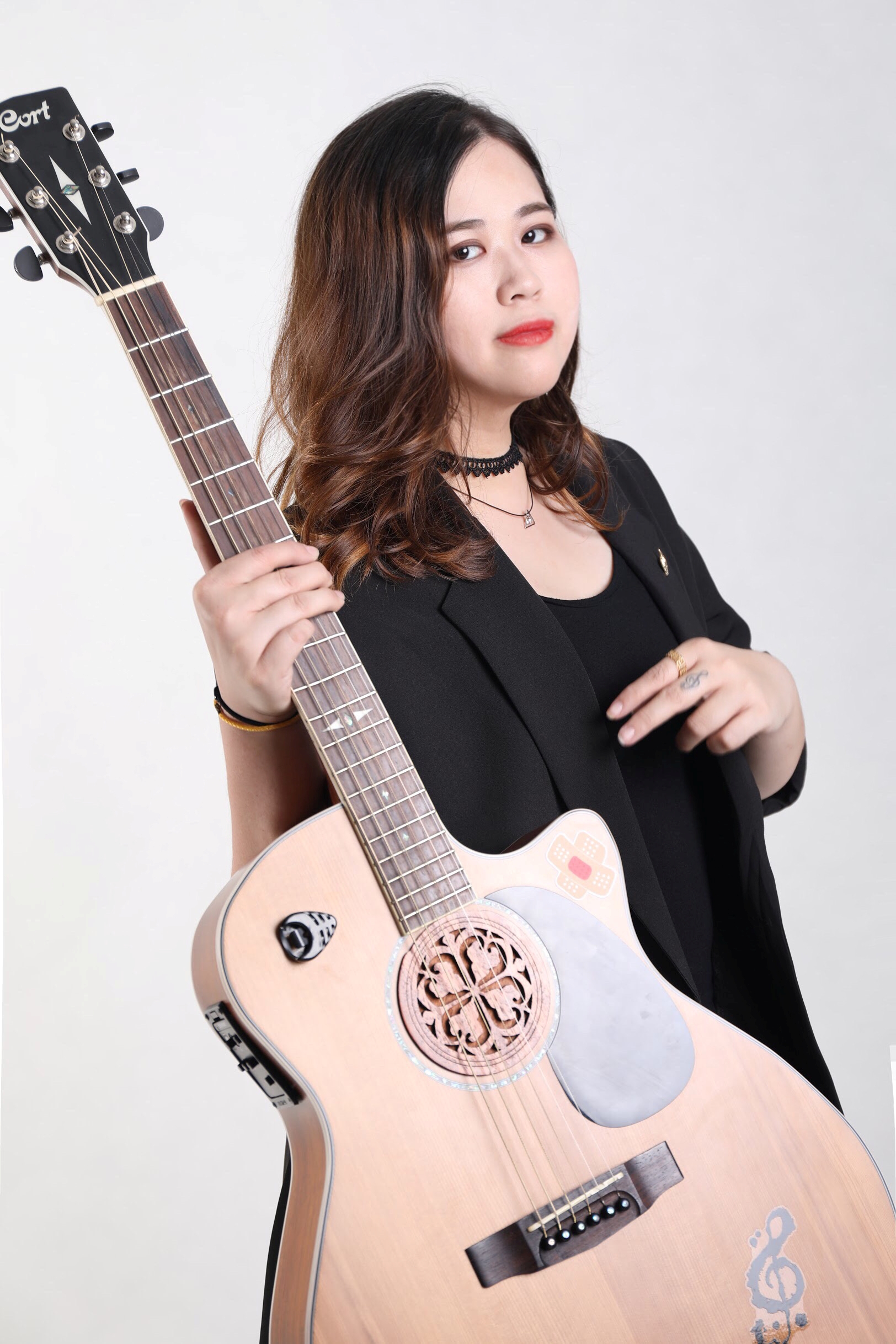 被譽為華語界「最有實力新聲」的馬來西亞冠軍歌手周秋葒將於十三行博物館獻聲