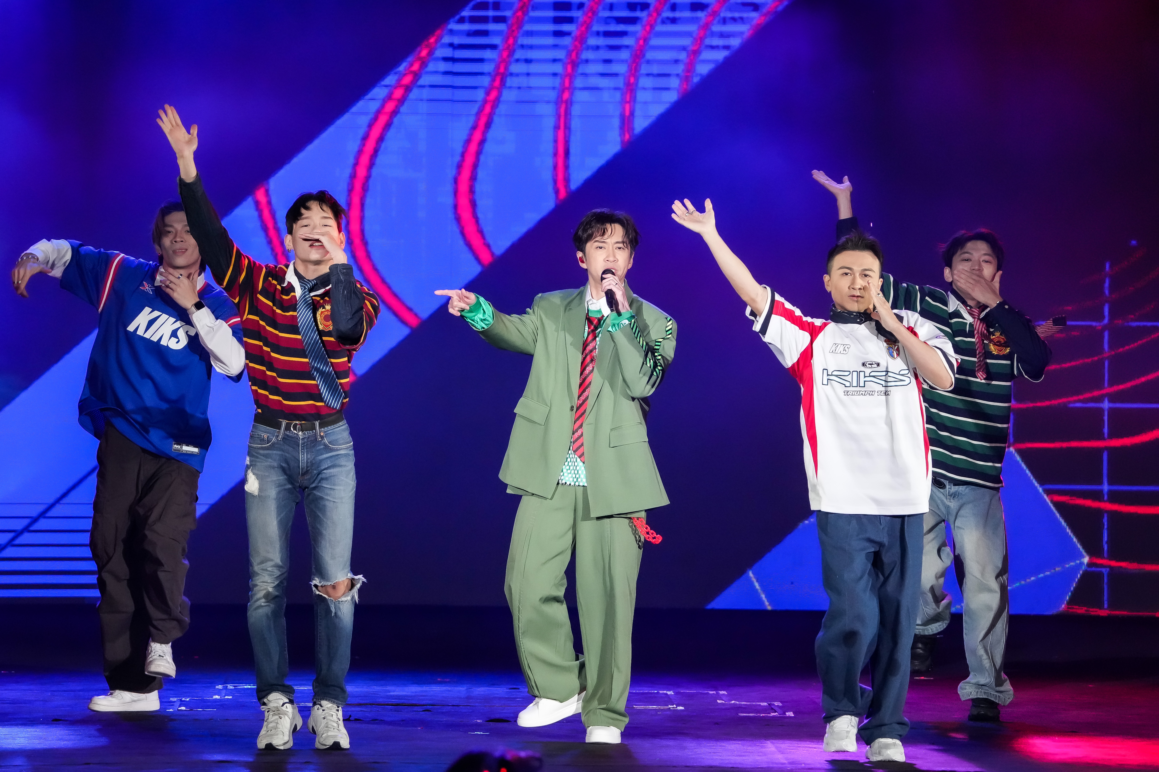 陳漢典幽默魅力贏得觀眾大聲叫好、掌聲不斷！