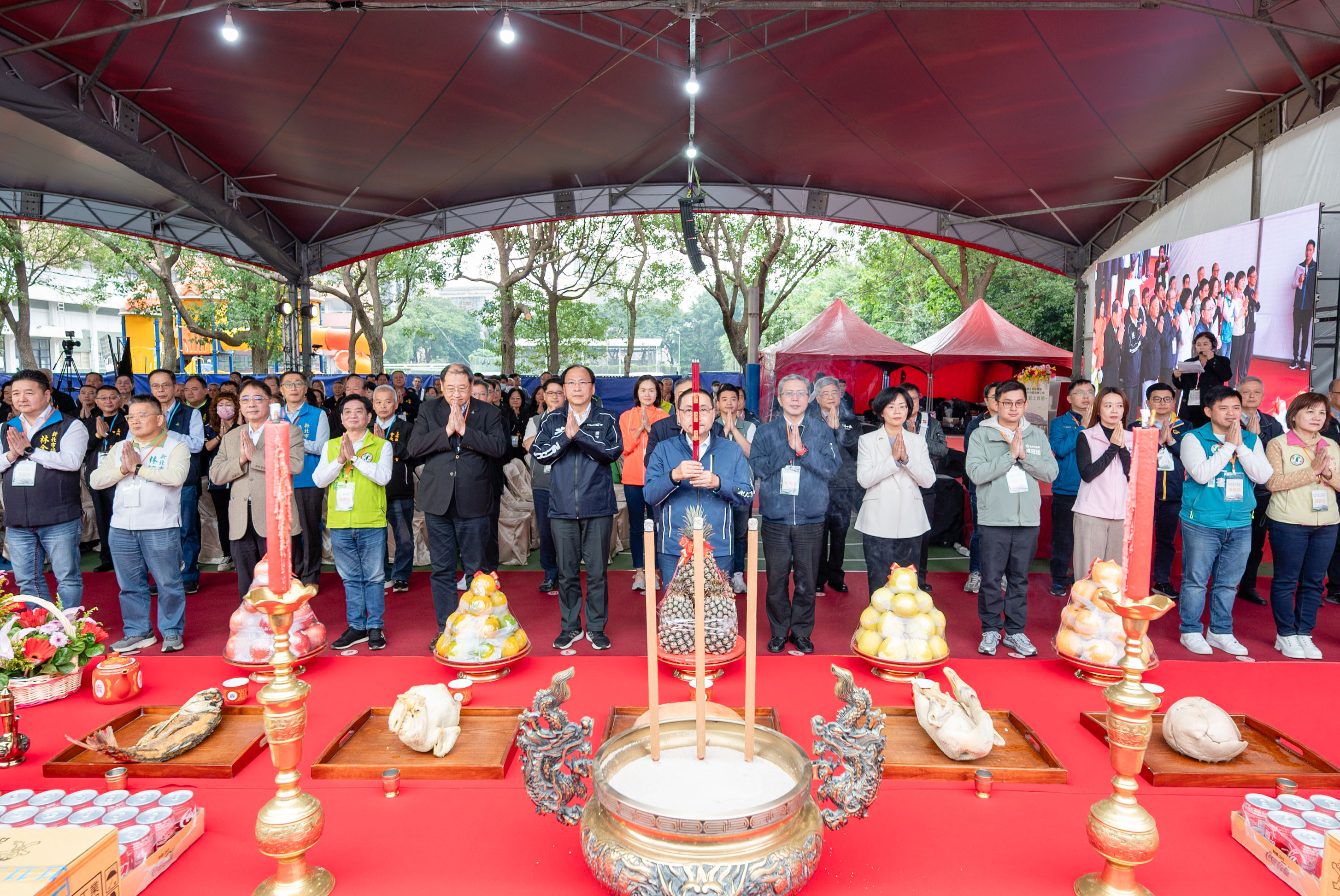 CQ880B開工祈求工程順利