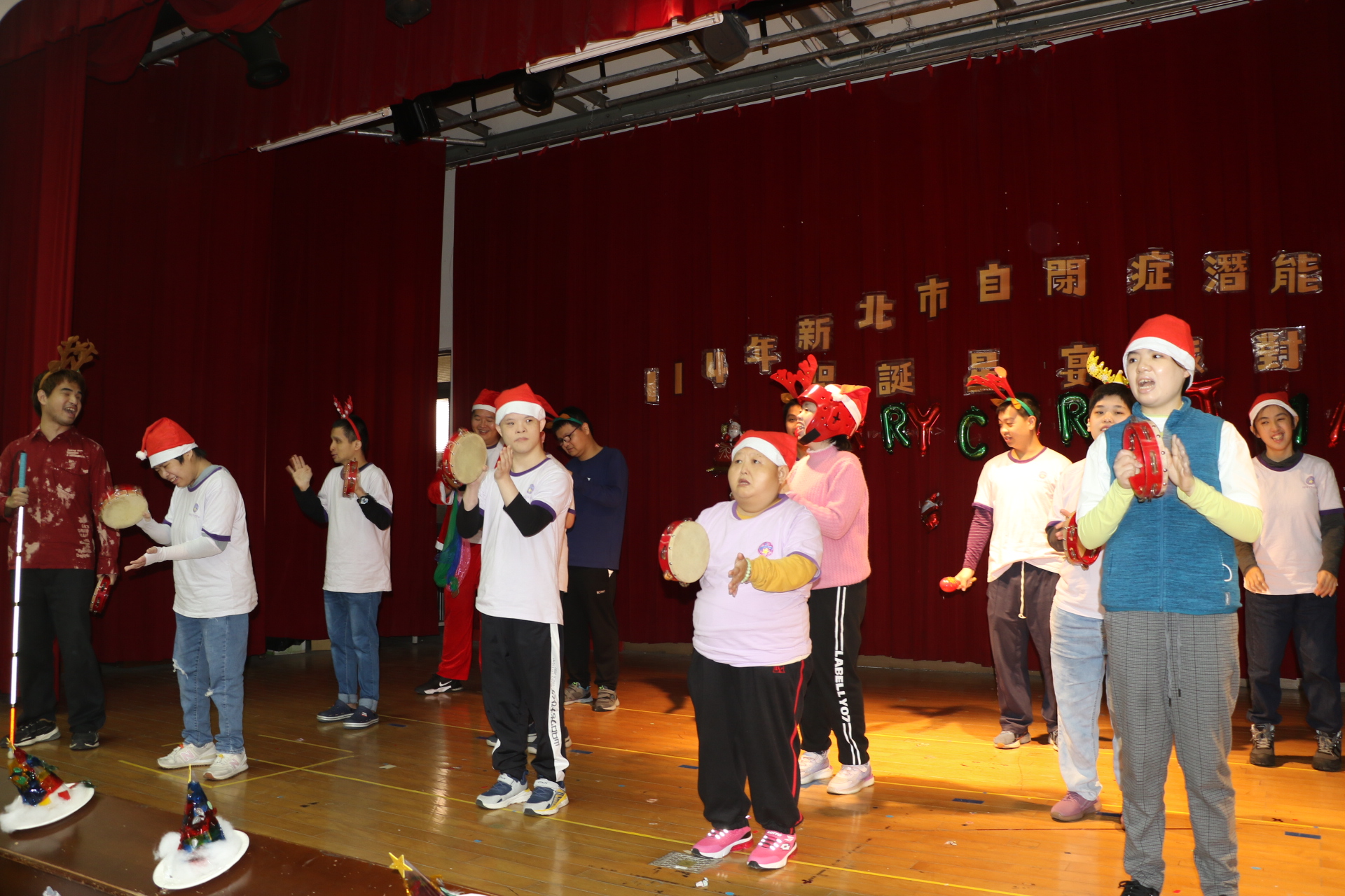  星悅合唱團詩歌獻唱