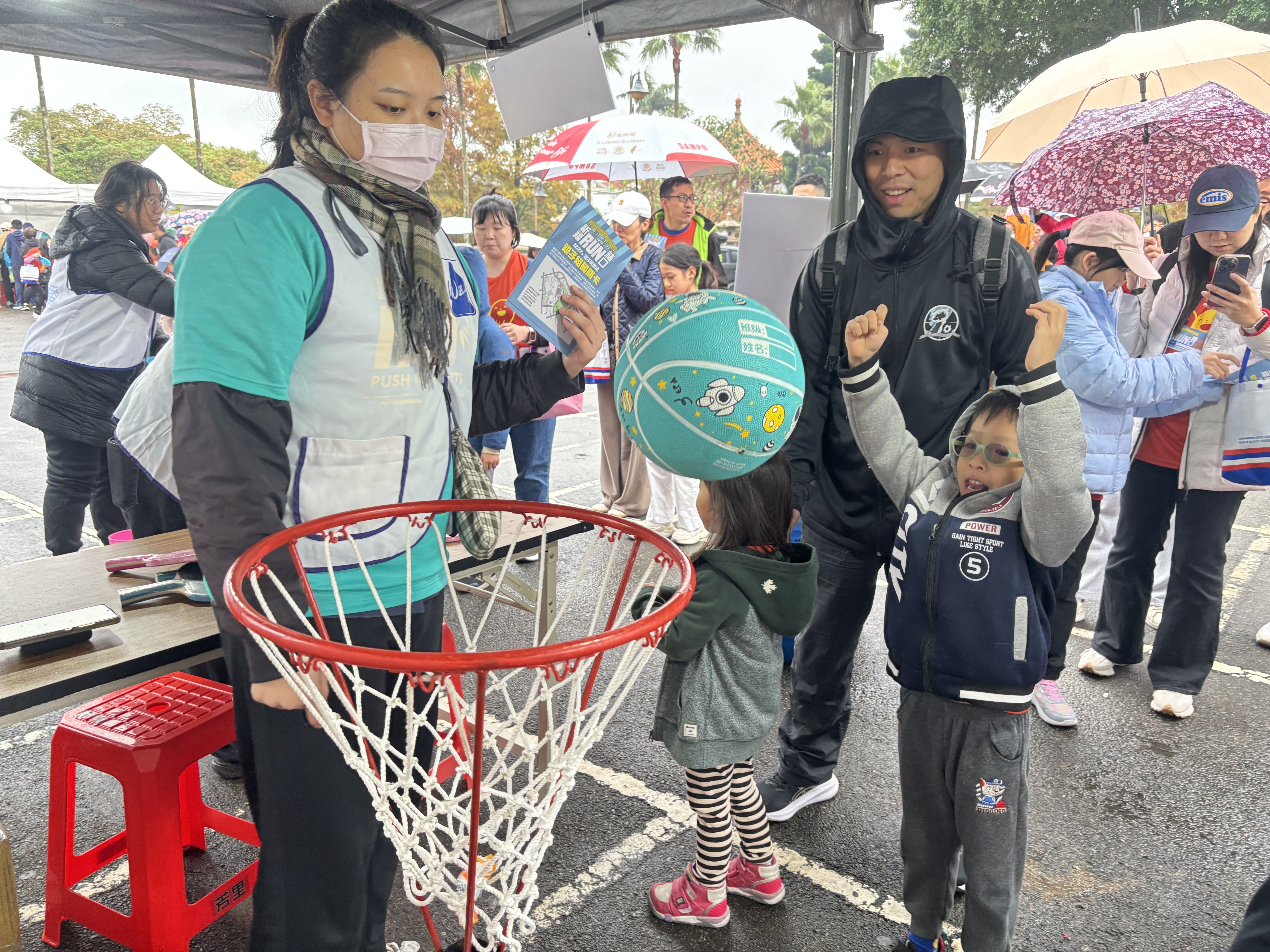 07.親子組關卡設計6關，讓全家大小一同玩樂