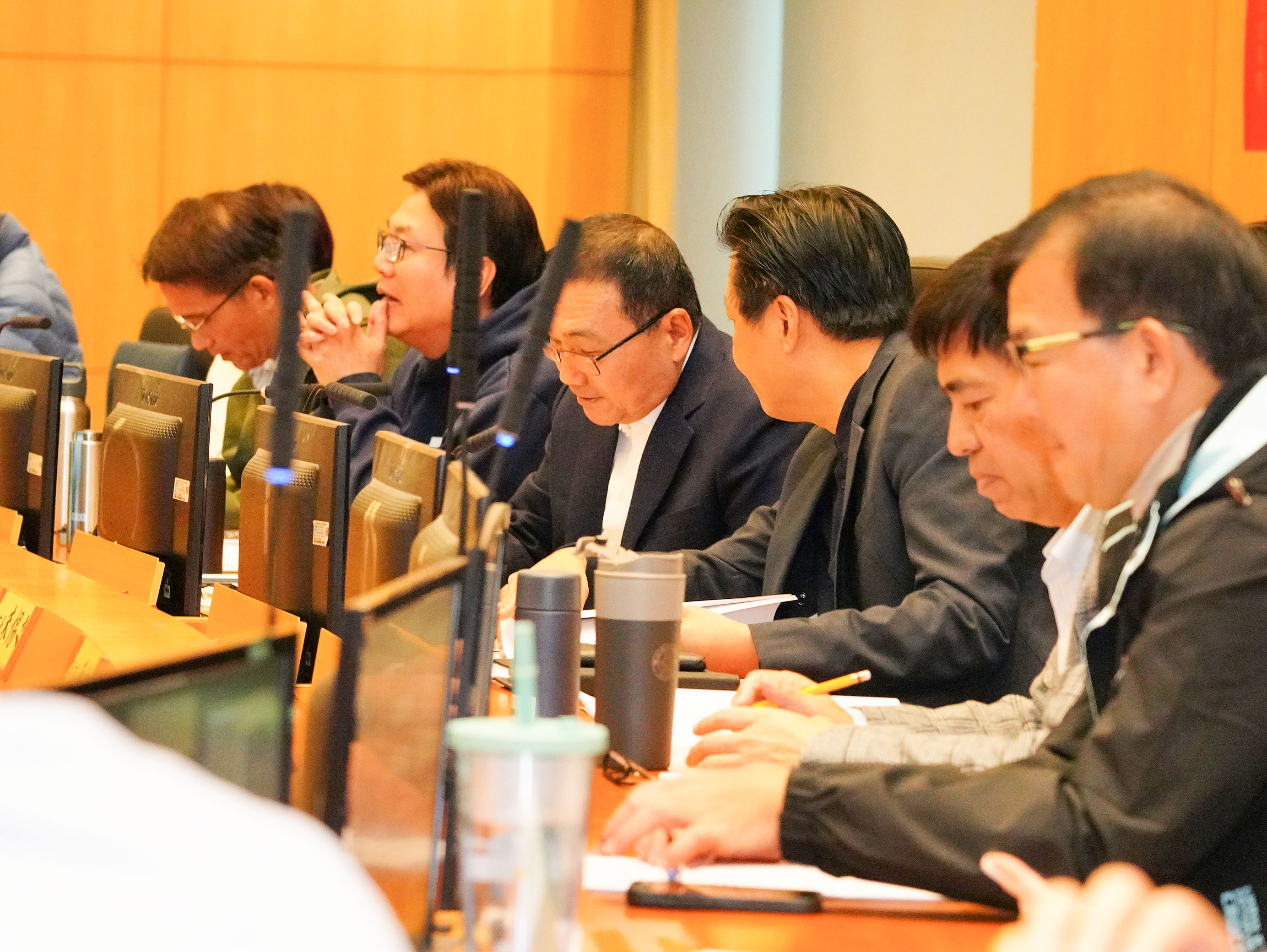 侯友宜聽取簡報後表示，「熊猴森樂園」與四季活動，讓河濱公園成為全台最火熱的玩樂主場，誠摯邀請今晚共賞 跨河煙火」