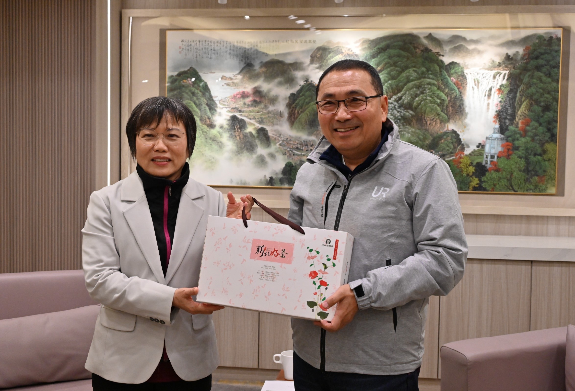 新北市侯友宜市長歡迎內政部劉世芳部長團隊蒞臨。