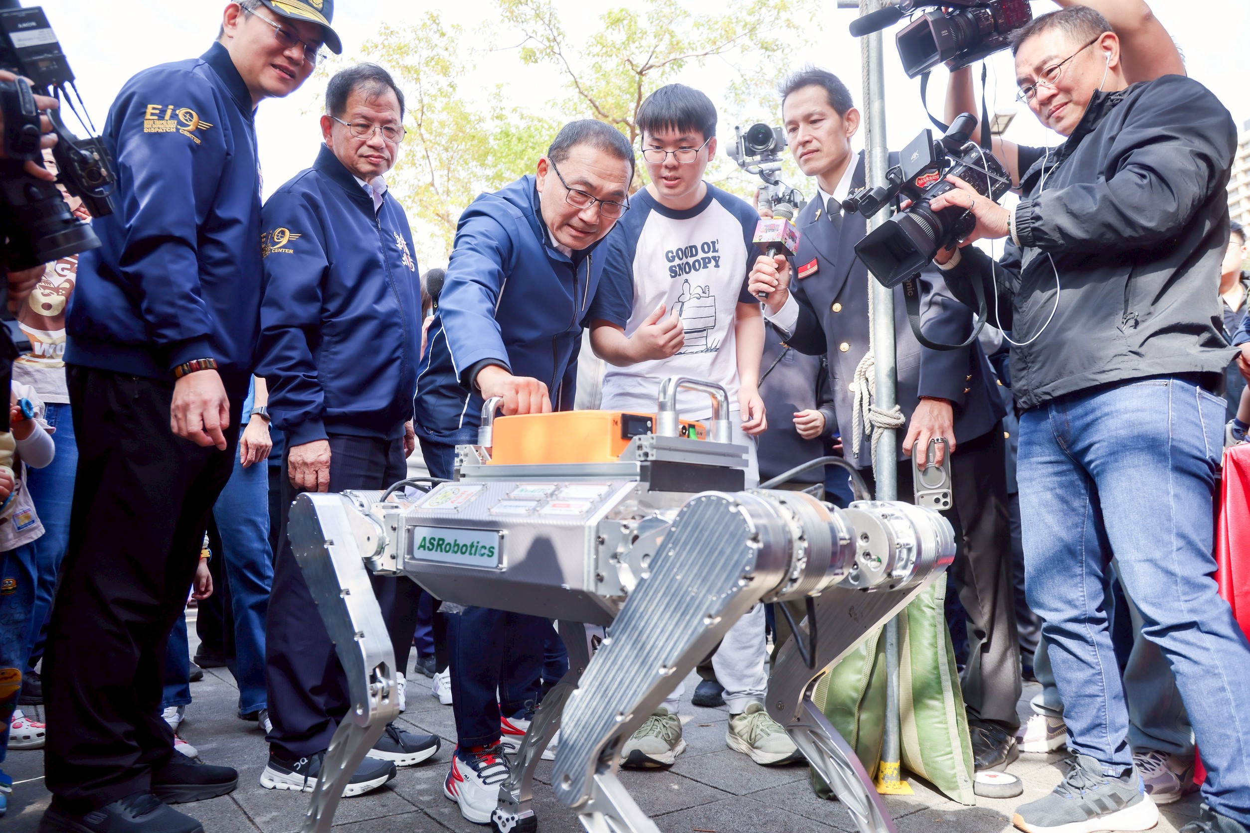 新北市結合高科技配備增強救災量能，不斷提升技術，在「秒秒必爭」的救援任務中，搶救更多的生命。