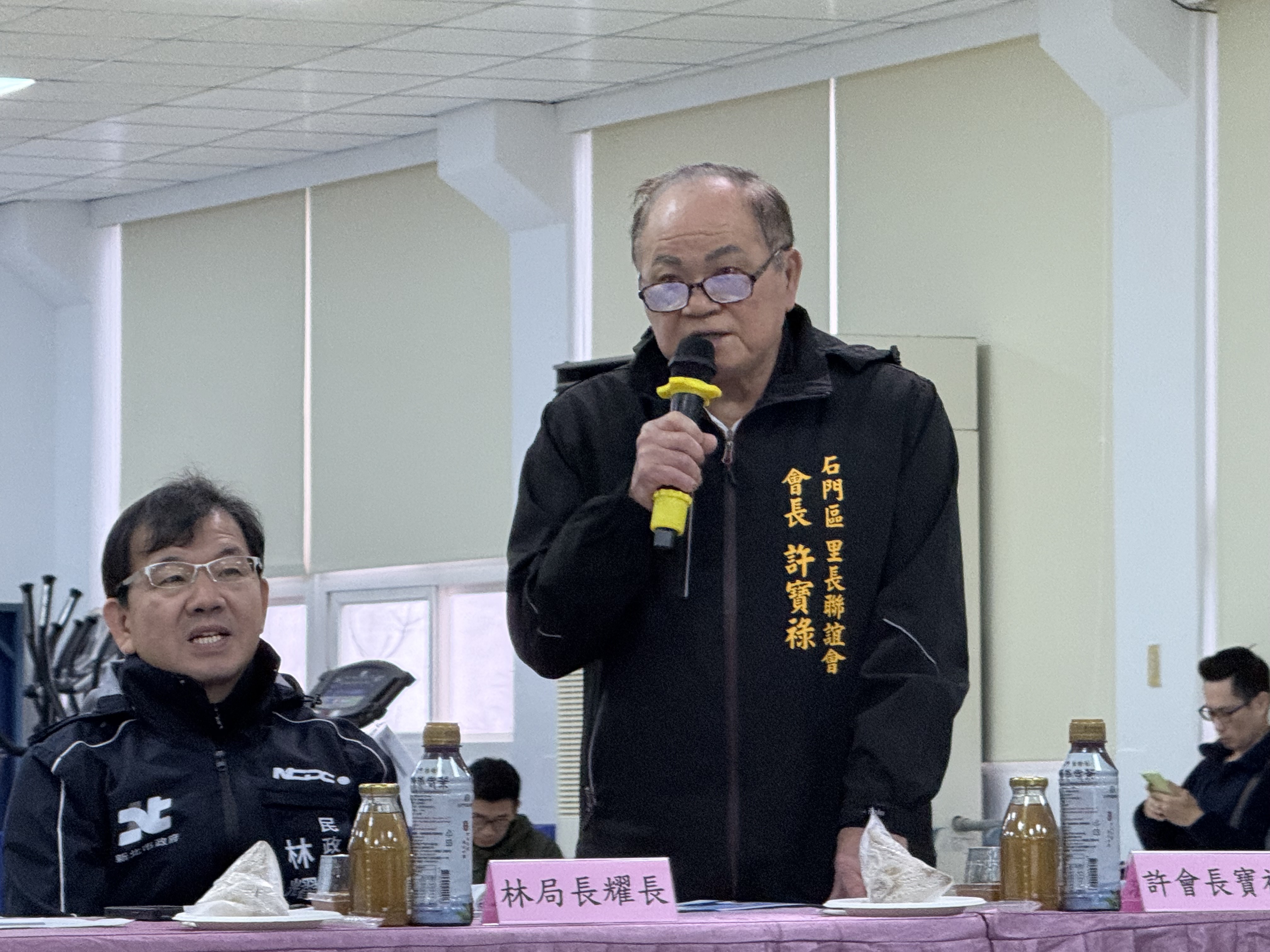 石門許寶祿里長建議施作老梅綠石槽木棧道及景觀平台銜接富基富貴角燈塔步道