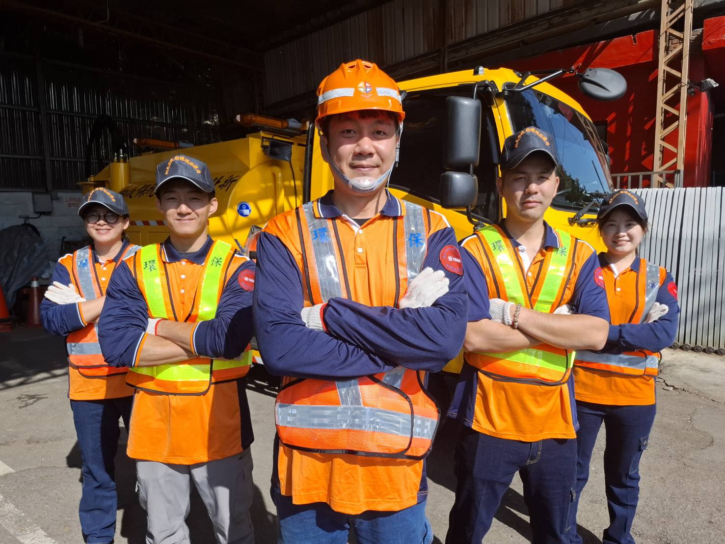 本次招考包括「儲備環保車輛駕駛」及「儲備清潔隊員」2類，歡迎市民朋友踴躍加入