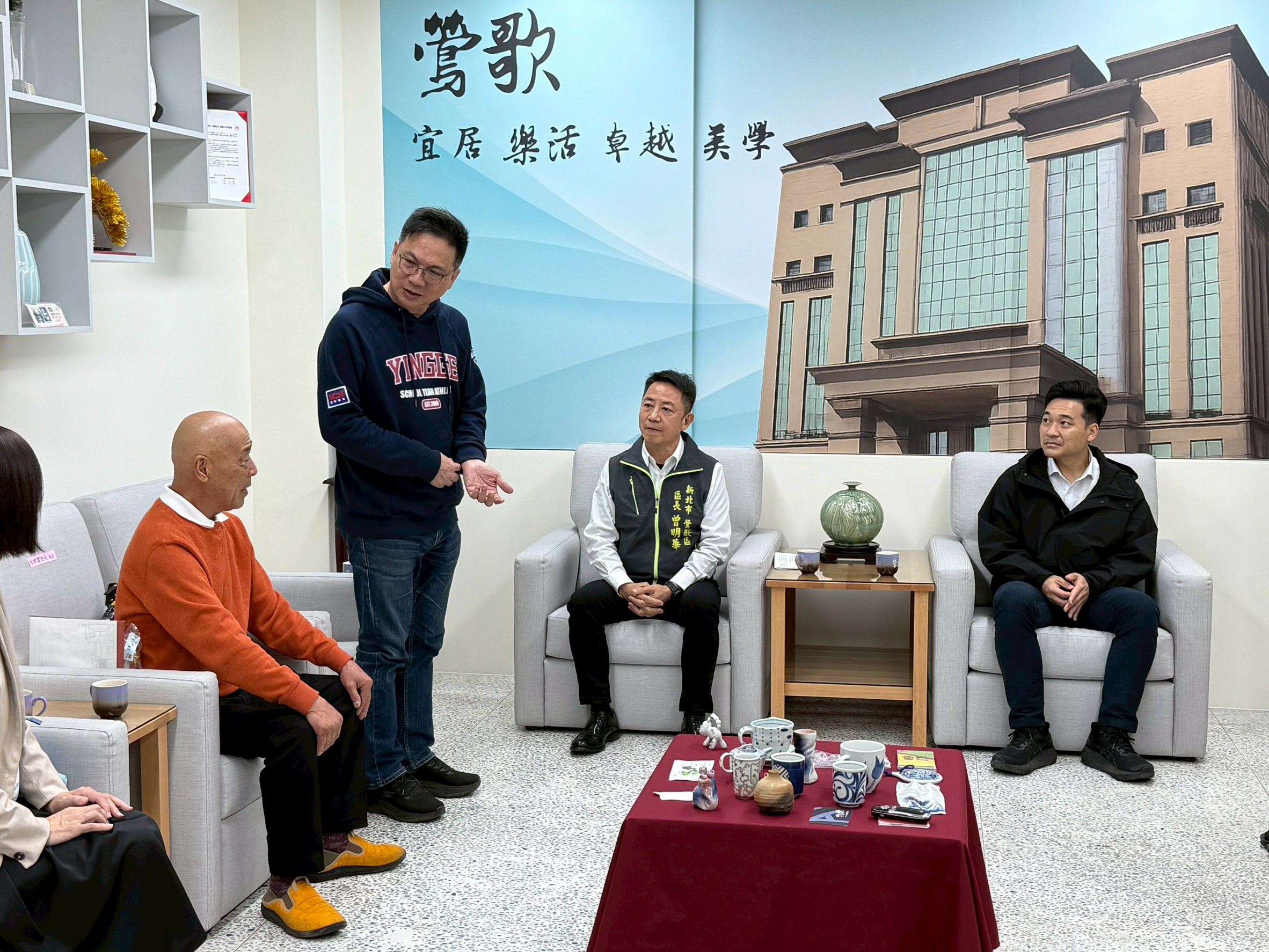 鶯歌工商顏龍源校長也一同參與分享會