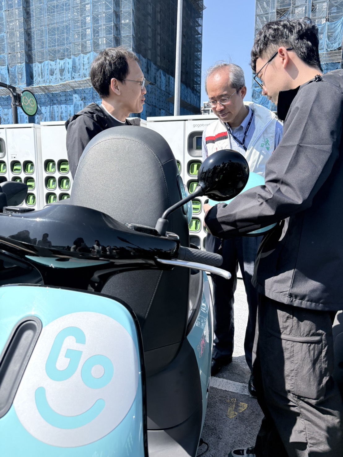 共享機車業者說明車輛安檢整備情形，春節服務不打烊