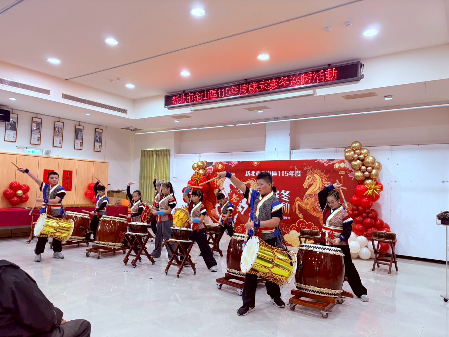 中角國小北海藍星太鼓社團為大家帶來新的視聽饗宴