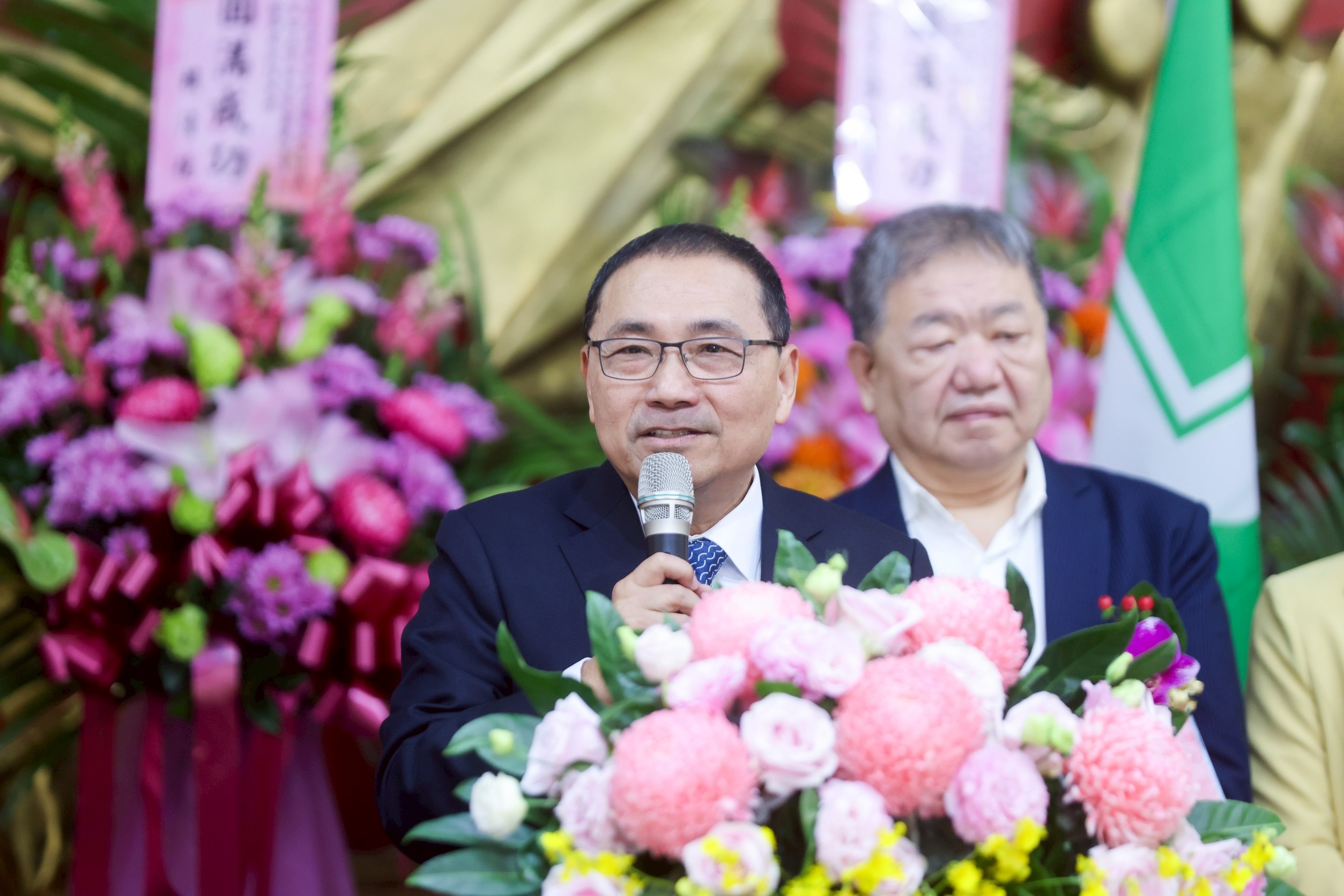 侯友宜今（5）日率市府團隊出席新北市議會民進黨團幹部就任典禮。