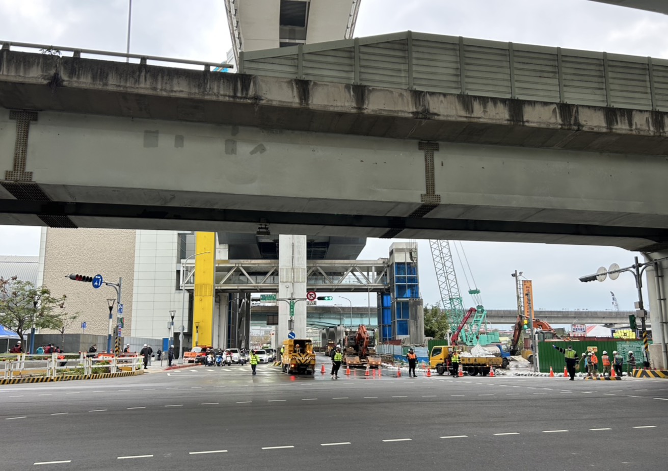 五工路往新北產業園區方向封閉管制